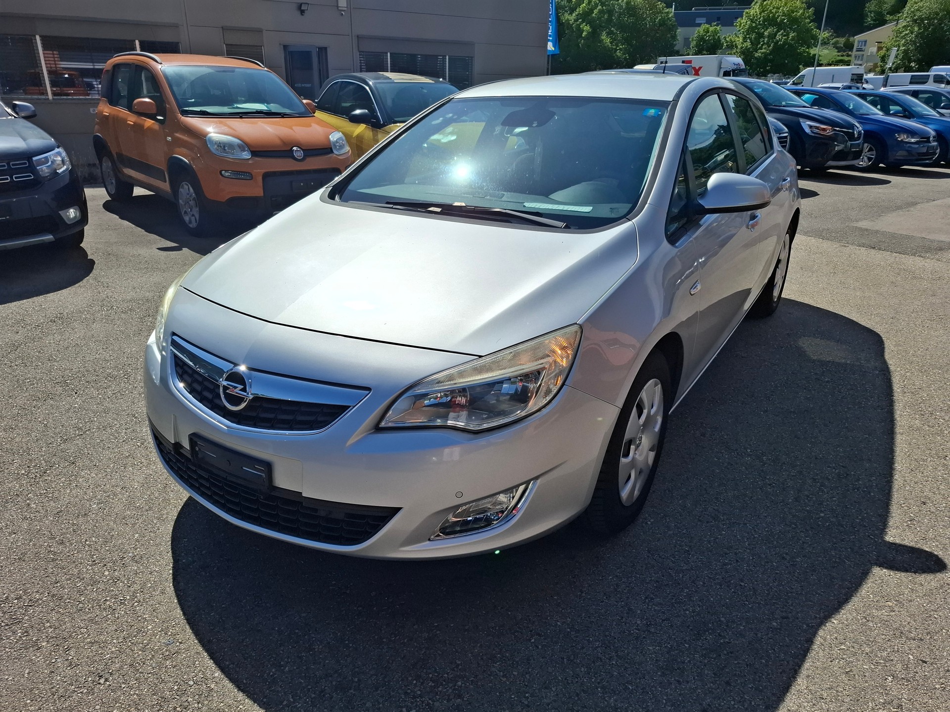 OPEL Astra 1.6i 16V Enjoy Automatic-image-0
