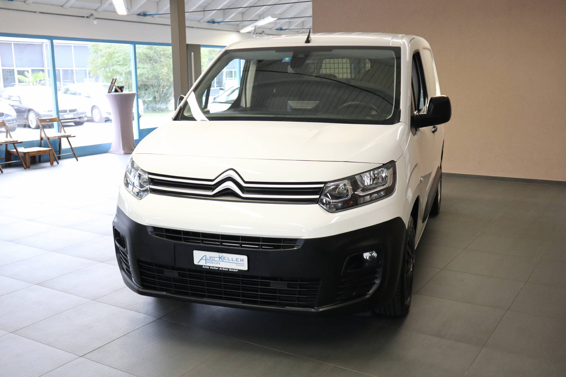 CITROEN Berlingo 1000 M 1.2 PureTech 130 Club S/S-image-3