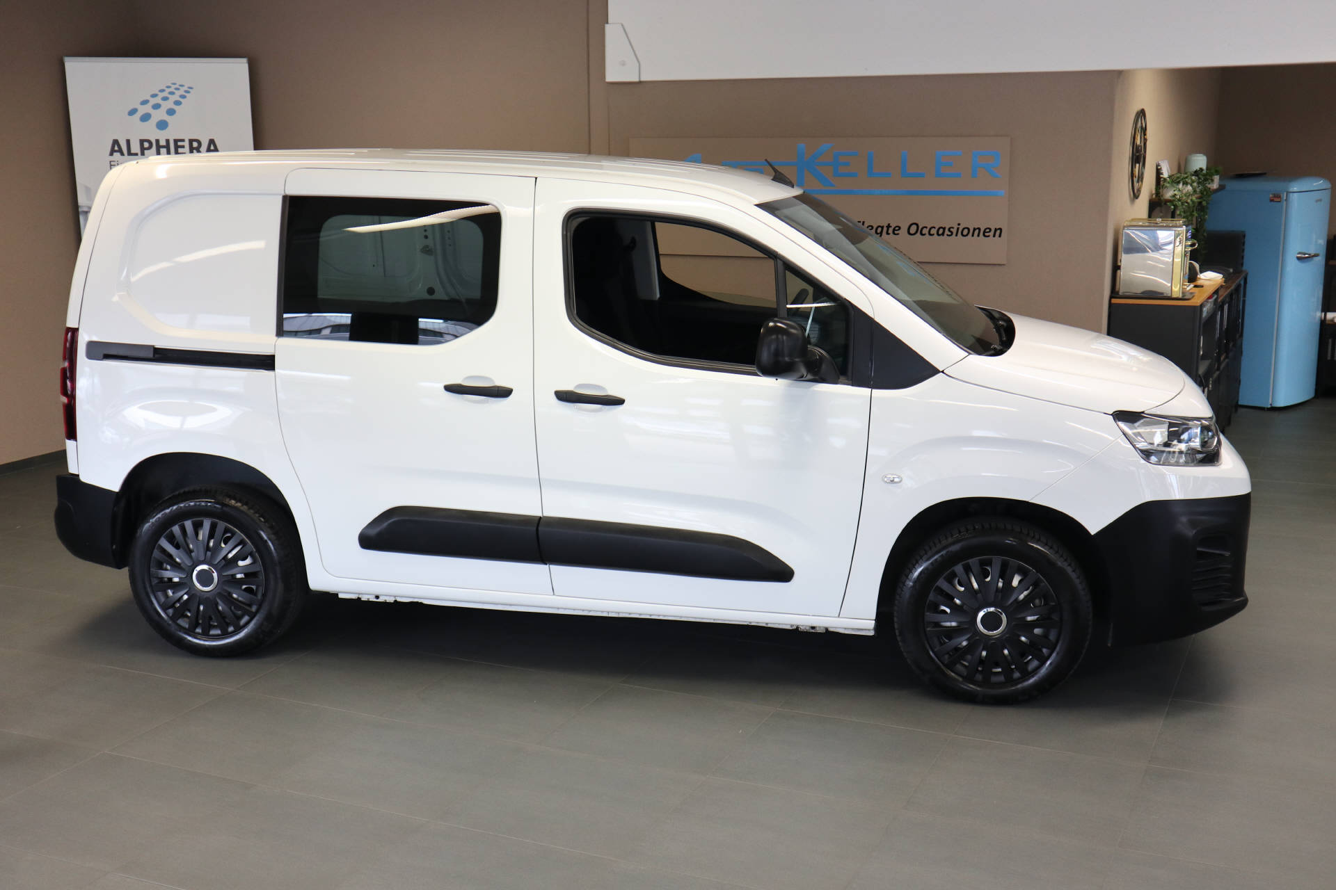 CITROEN Berlingo 1000 M 1.2 PureTech 130 Club S/S-image-0