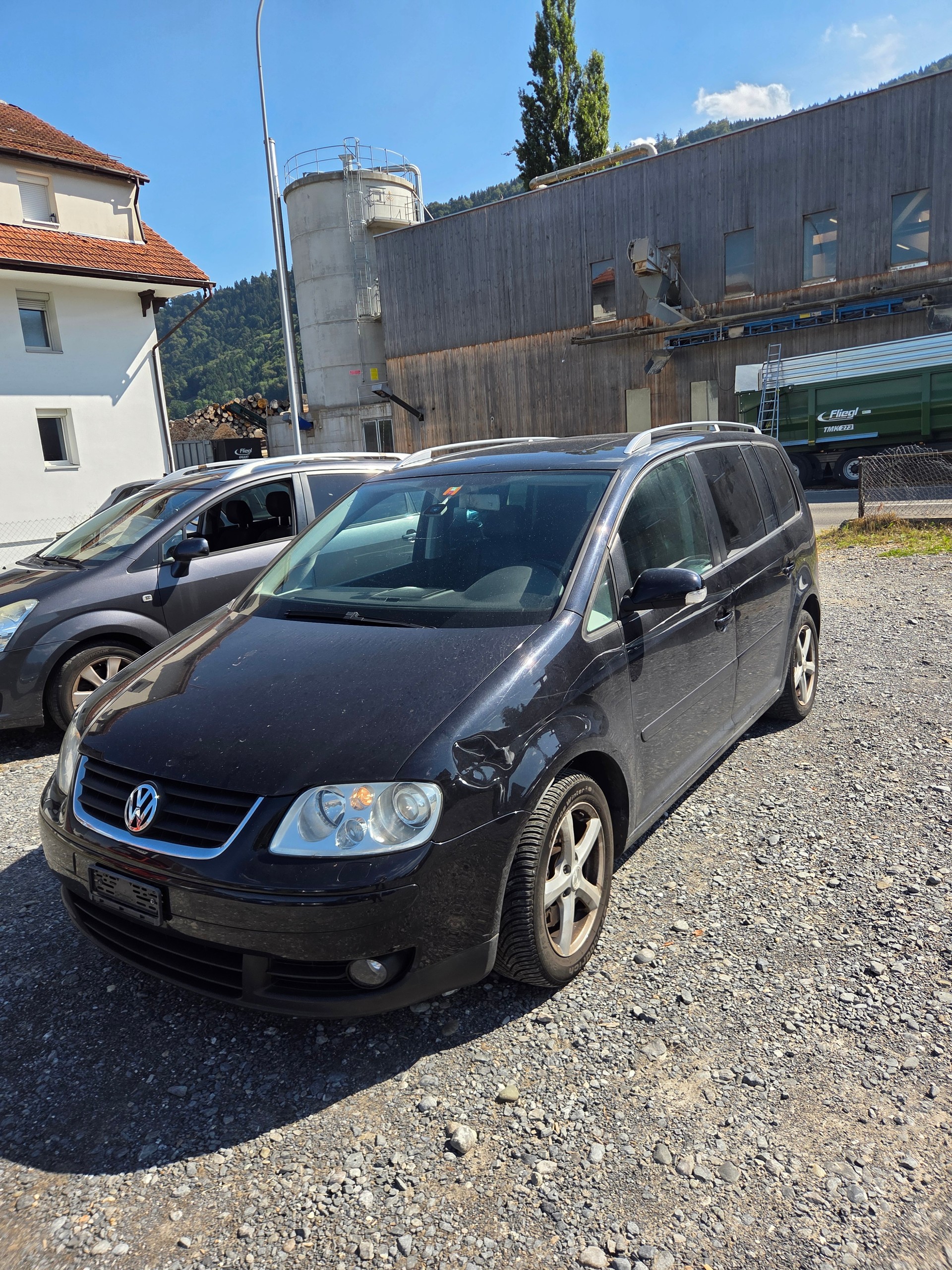 VW Touran 2.0 TDI Trendline-image-0