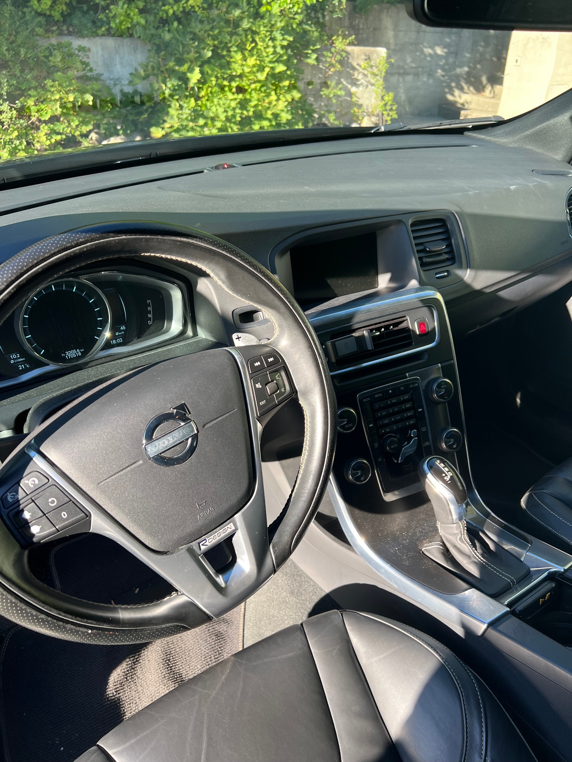 VOLVO Volvo S60 T6 AWD R desing-image-5