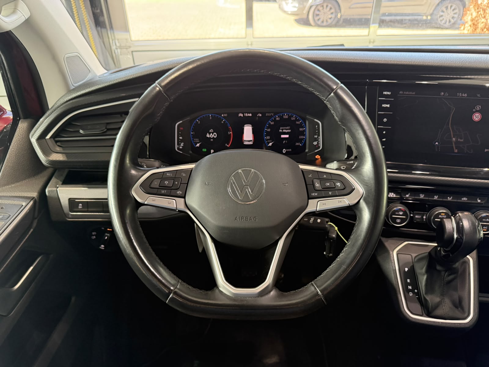VW T6.1 Multivan 2.0 TDI Highline Liberty 4Motion DSG-image-15