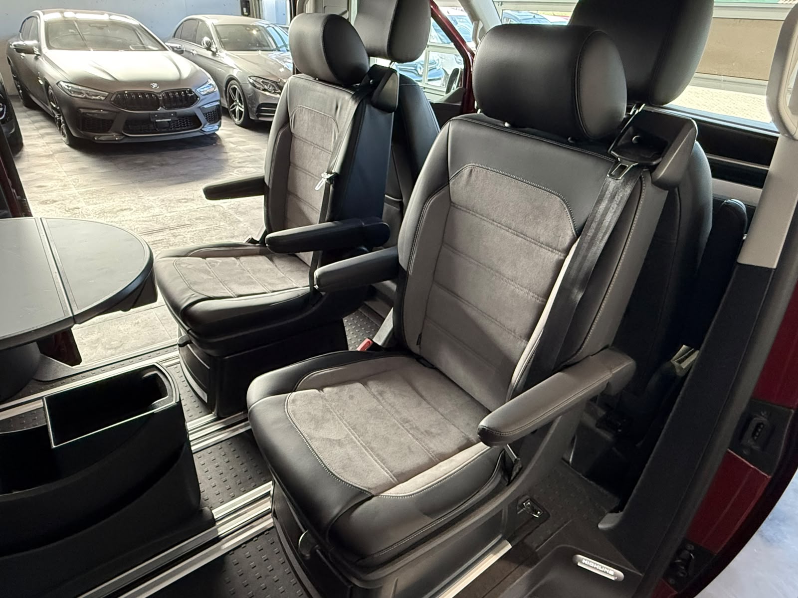 VW T6.1 Multivan 2.0 TDI Highline Liberty 4Motion DSG-image-10