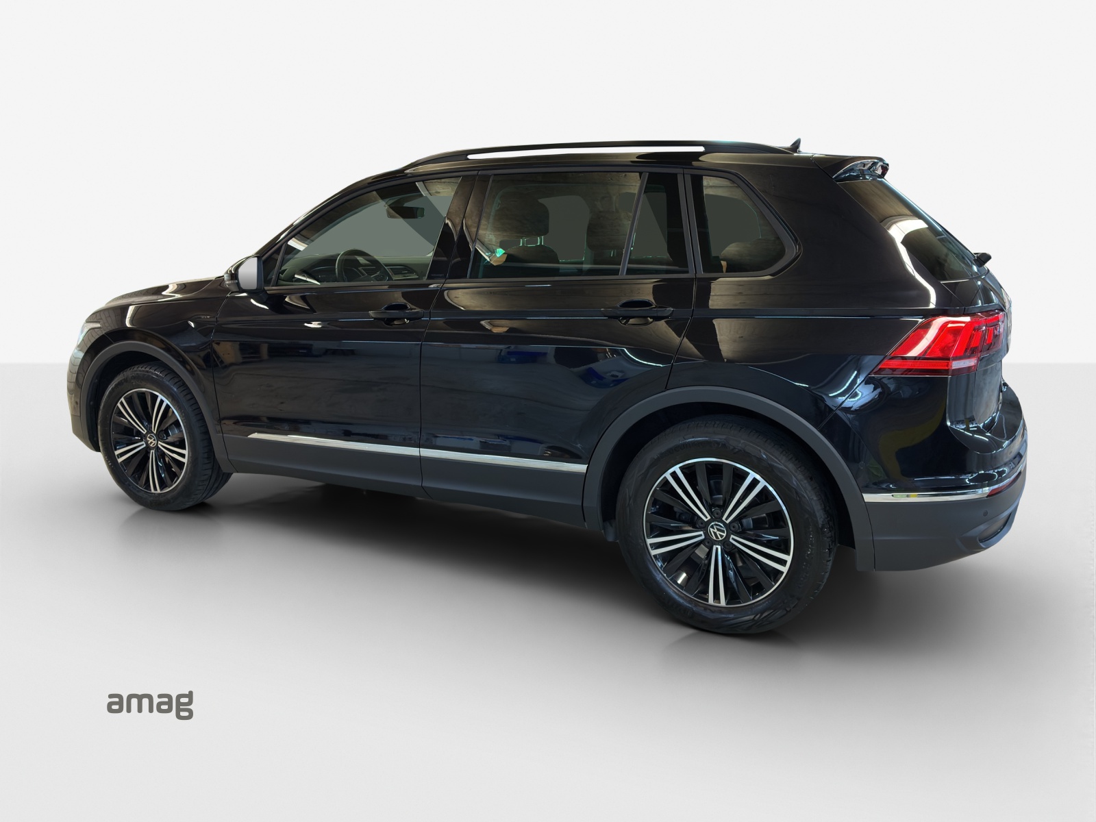 VW Tiguan 1.5TSI Evo Life DSG-image-2