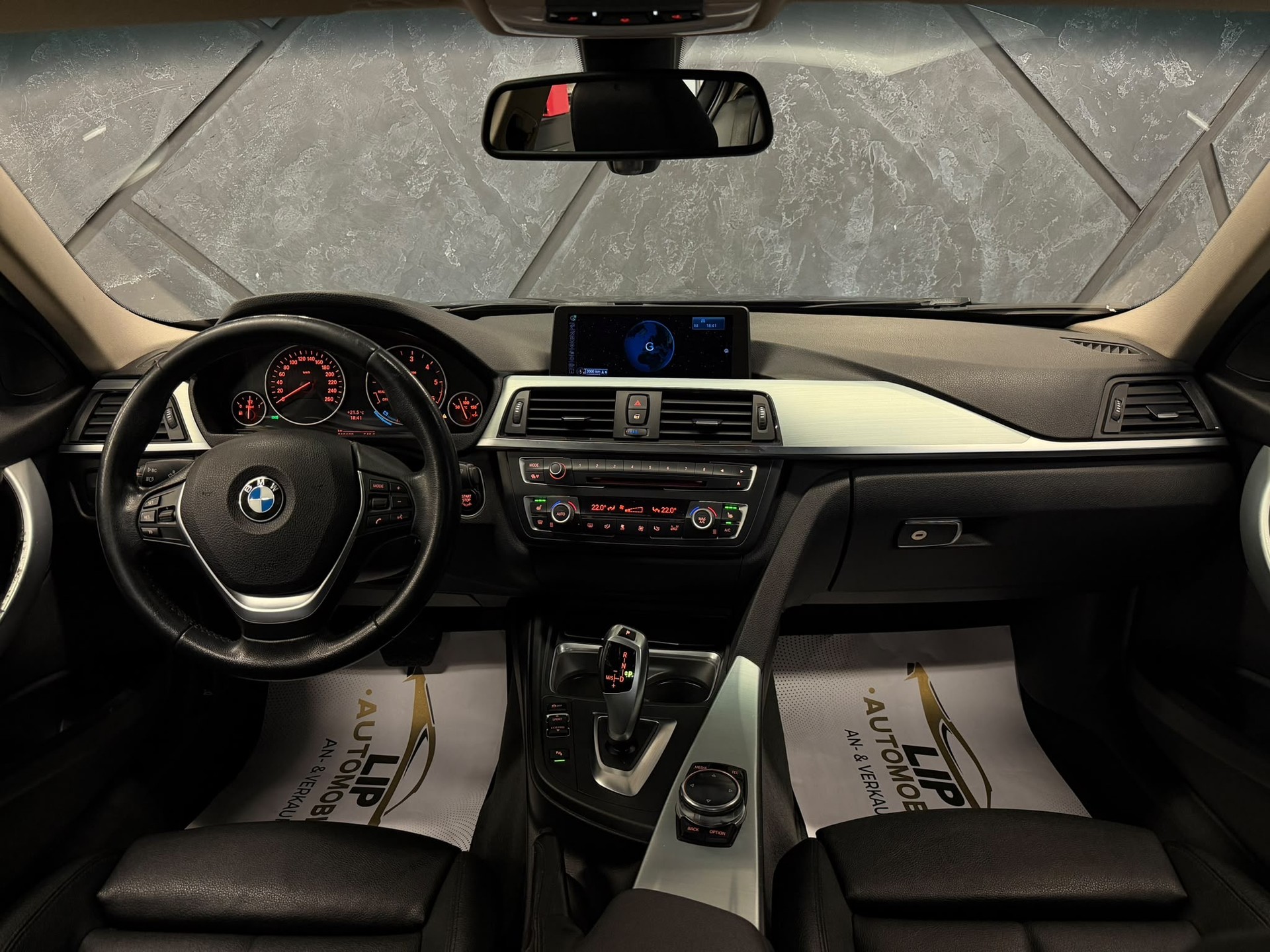 BMW 320d xDrive Modern Line Steptronic-image-8
