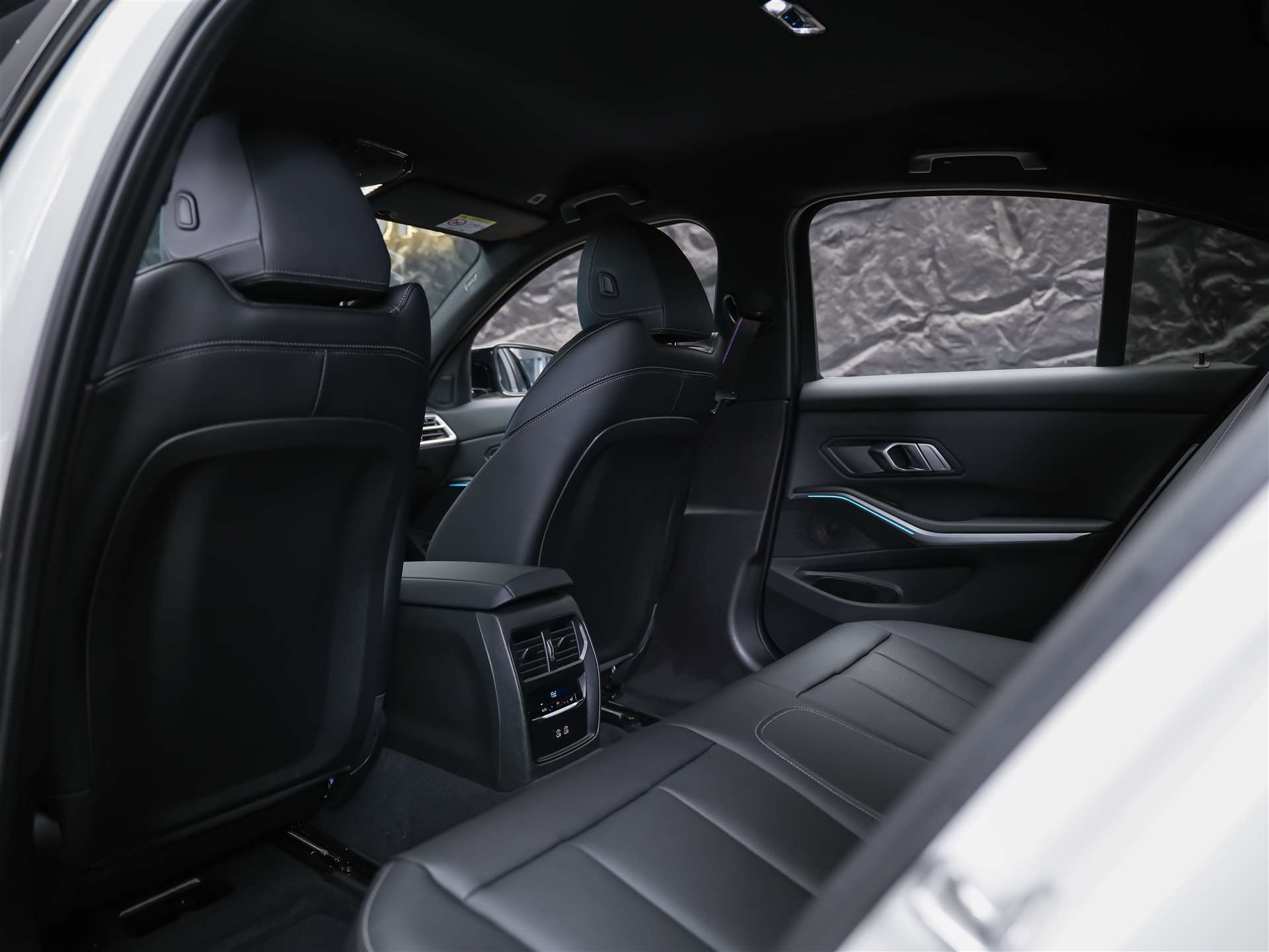BMW M340i xDrive Steptronic M Sport Pro *Facelift*Werksgarantie*Lenkradheizung*Head Up Display*360° Kamera*-image-10