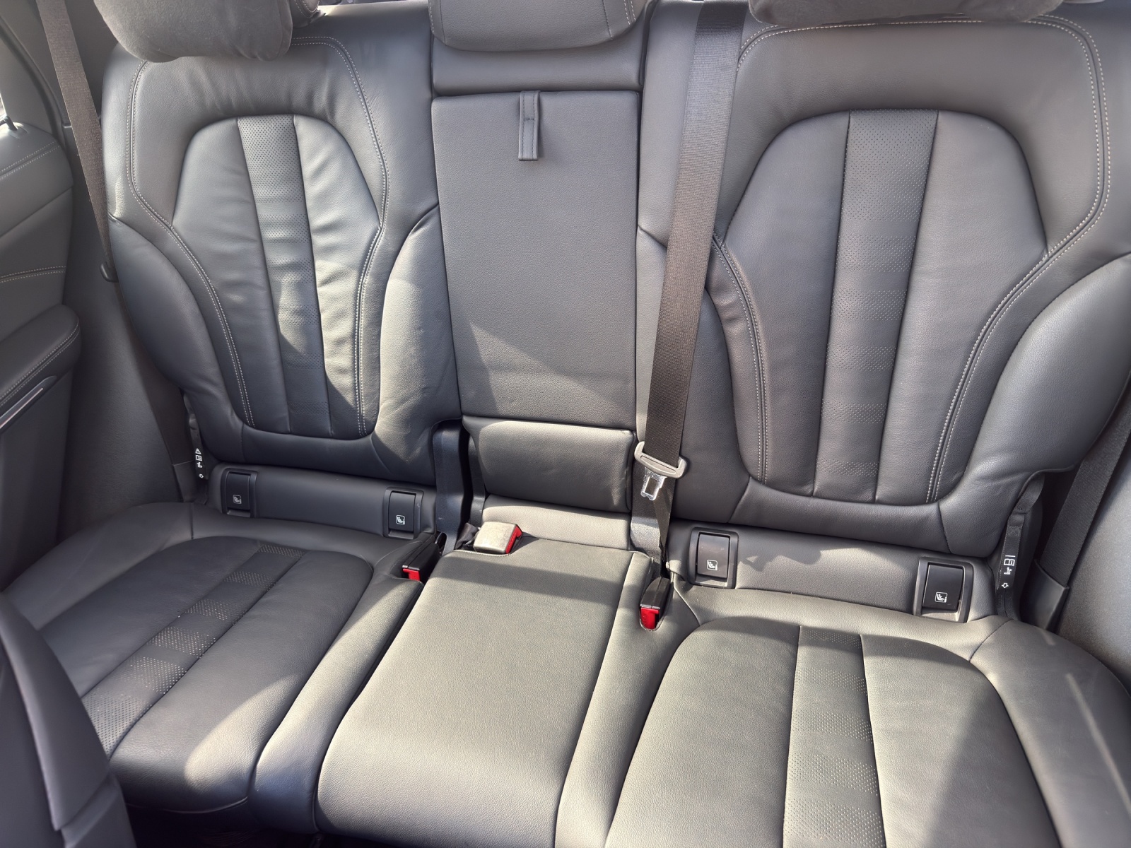 BMW X5 40d xDrive 3.SITZREIHE-image-19