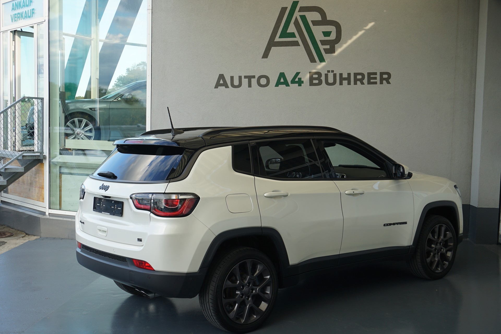 JEEP Compass 1.4 T S AWD-image-7