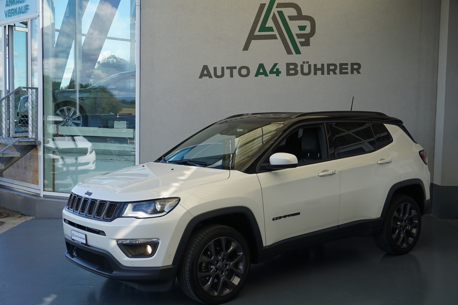 JEEP Compass 1.4 T S AWD-image-3