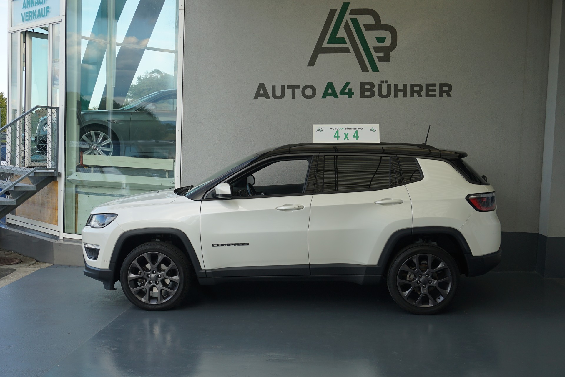 JEEP Compass 1.4 T S AWD-image-0