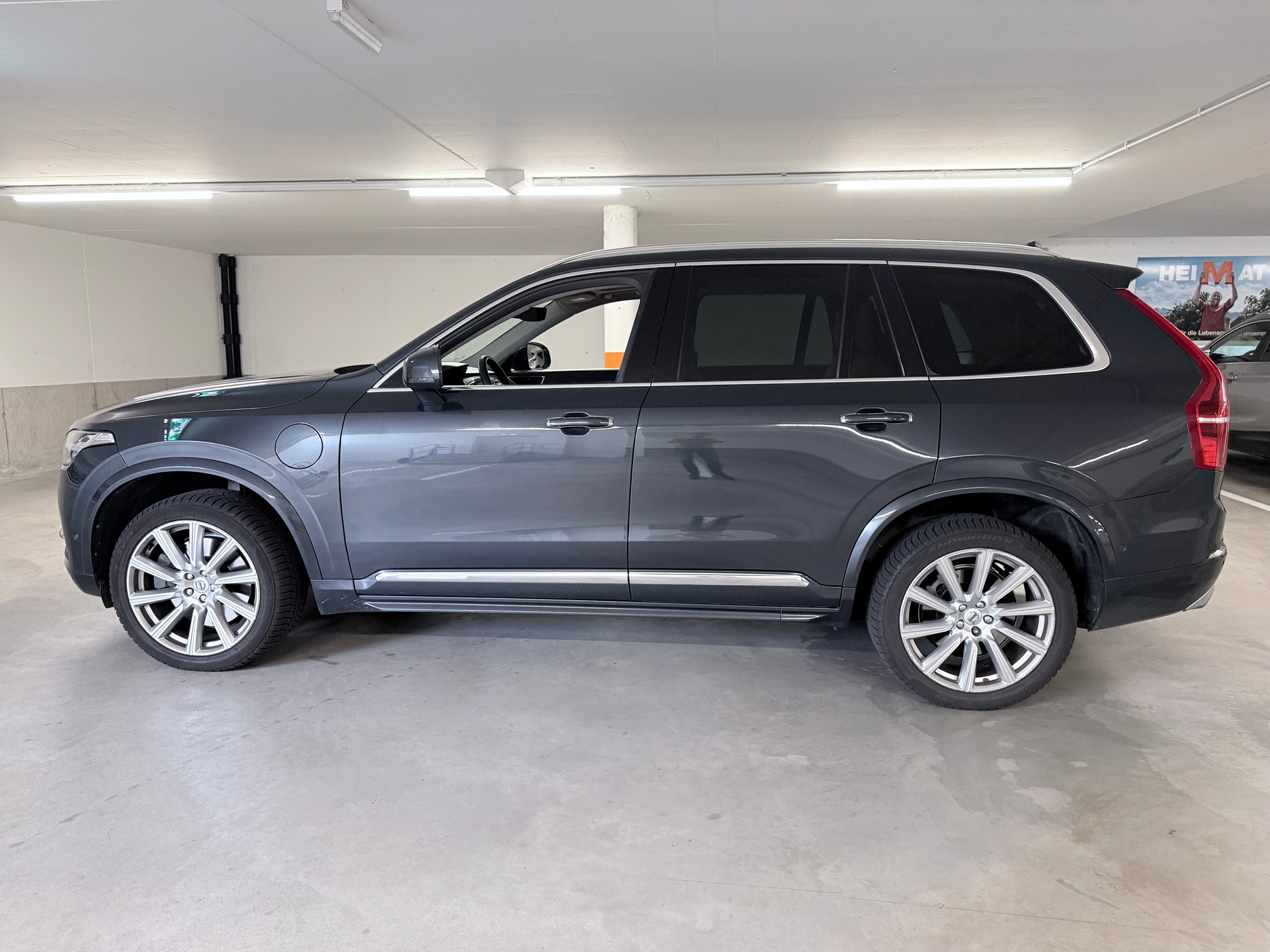 VOLVO XC90 T8 AWD Inscription Geartronic-image-5
