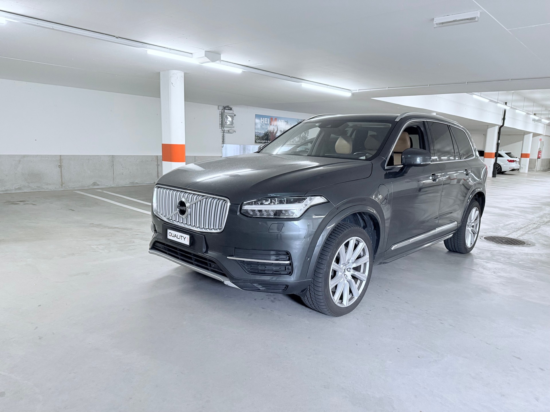 VOLVO XC90 T8 AWD Inscription Geartronic-image-2