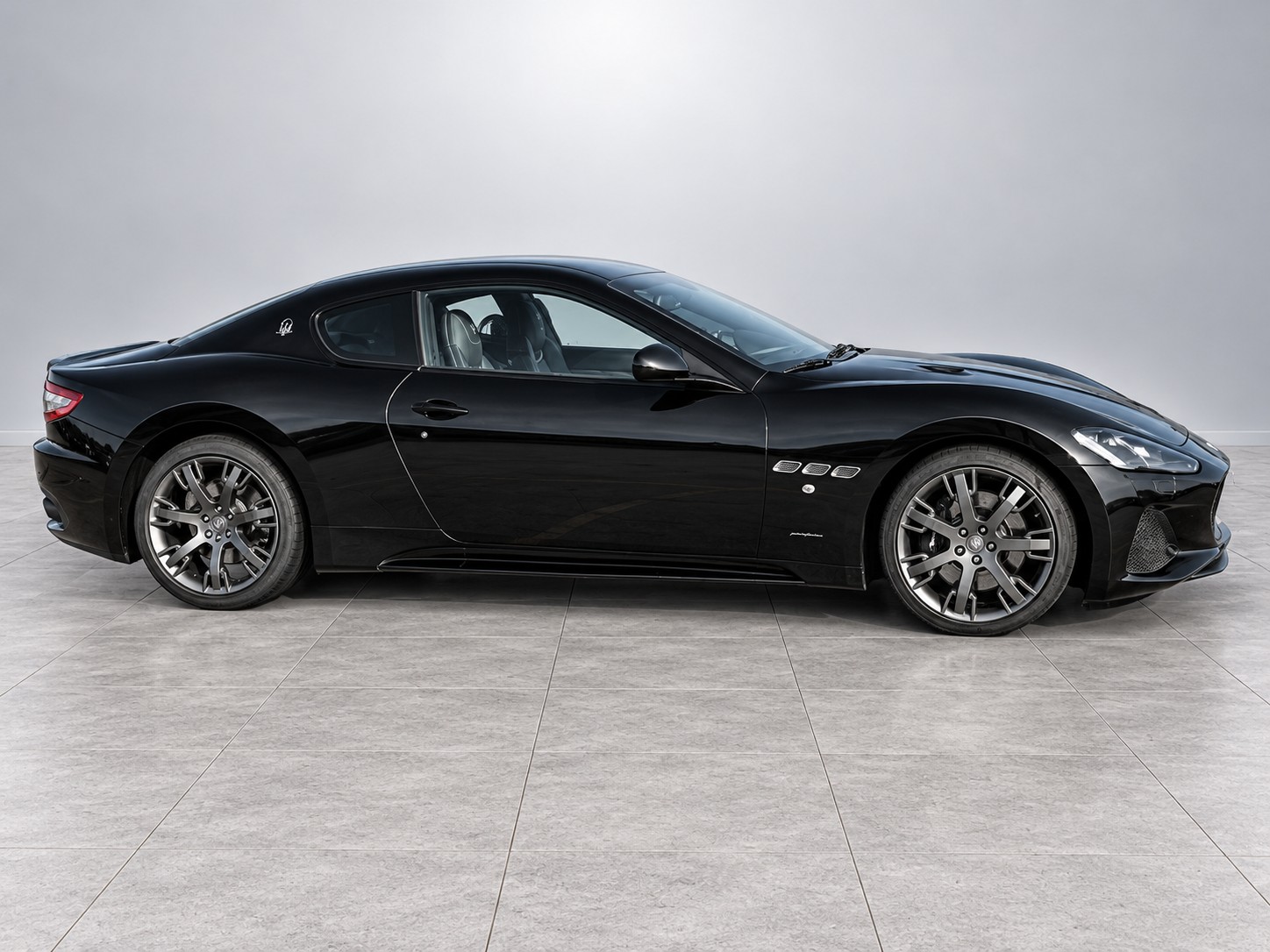 MASERATI 4.7 V8 Sport-image-3
