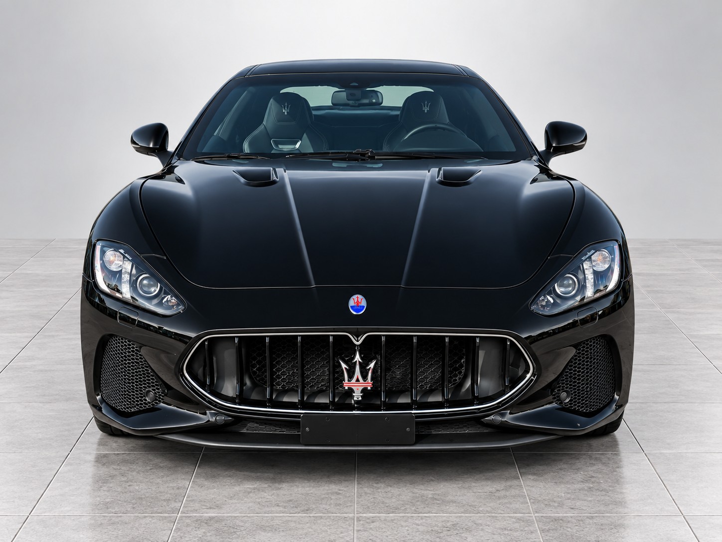 MASERATI 4.7 V8 Sport-image-1
