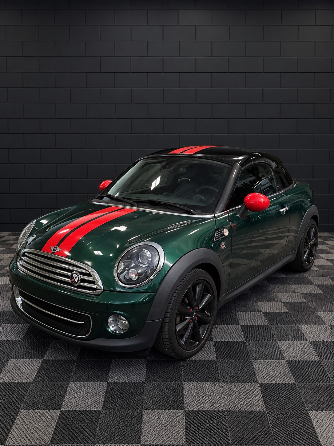 MINI Cooper Coupé-image-0