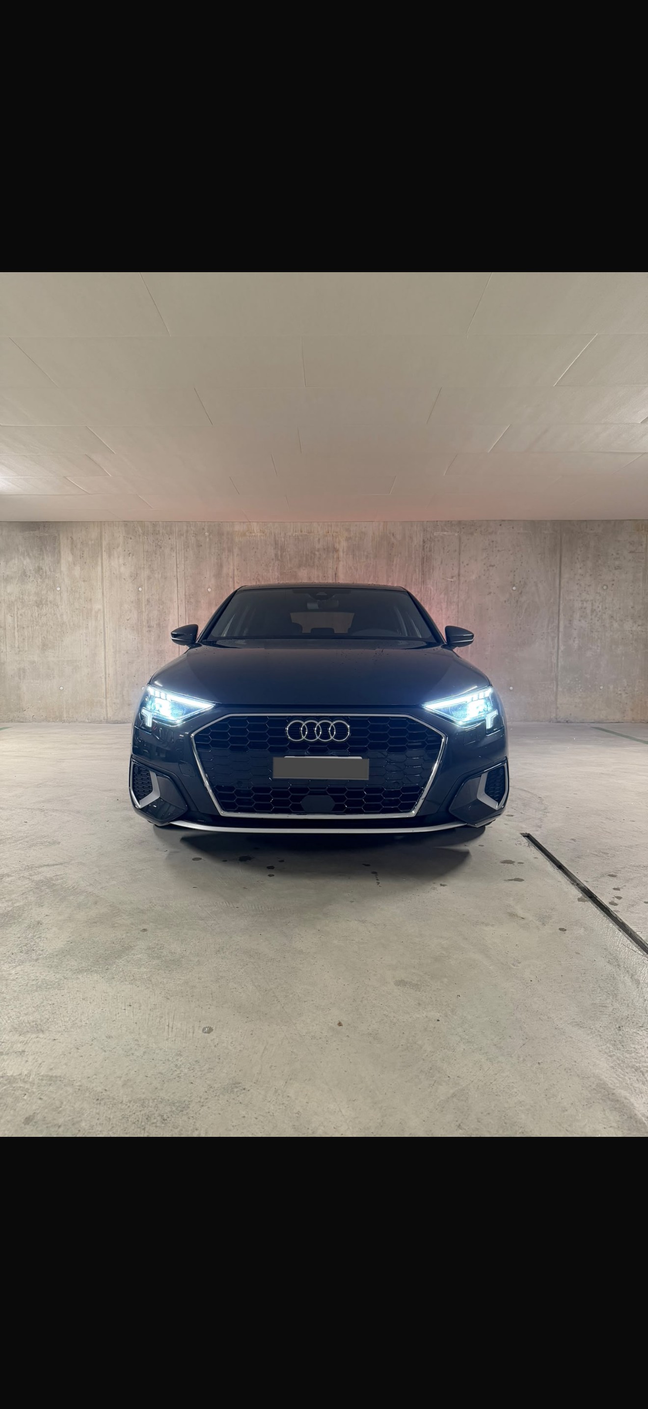 AUDI A3 Sportback 35 TFSI advanced-image-0