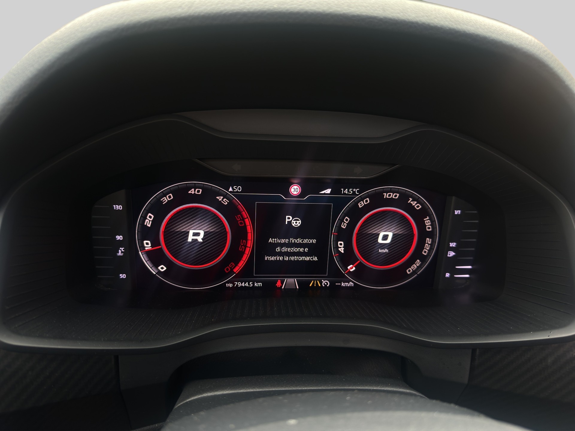 SKODA Kodiaq 2.0 Bi-TDI SCR RS 4x4 DSG-image-17
