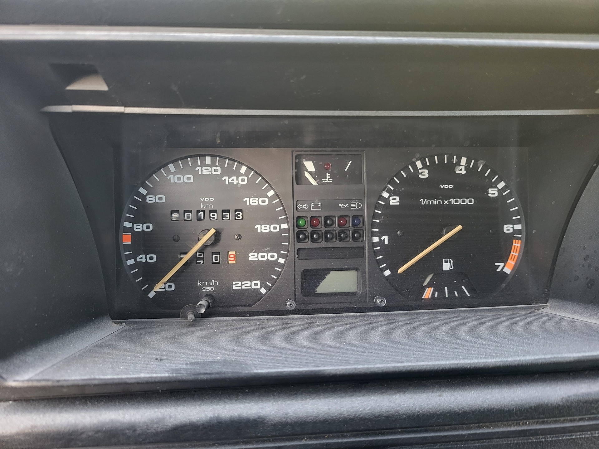 VW Golf 1800 GL-image-9