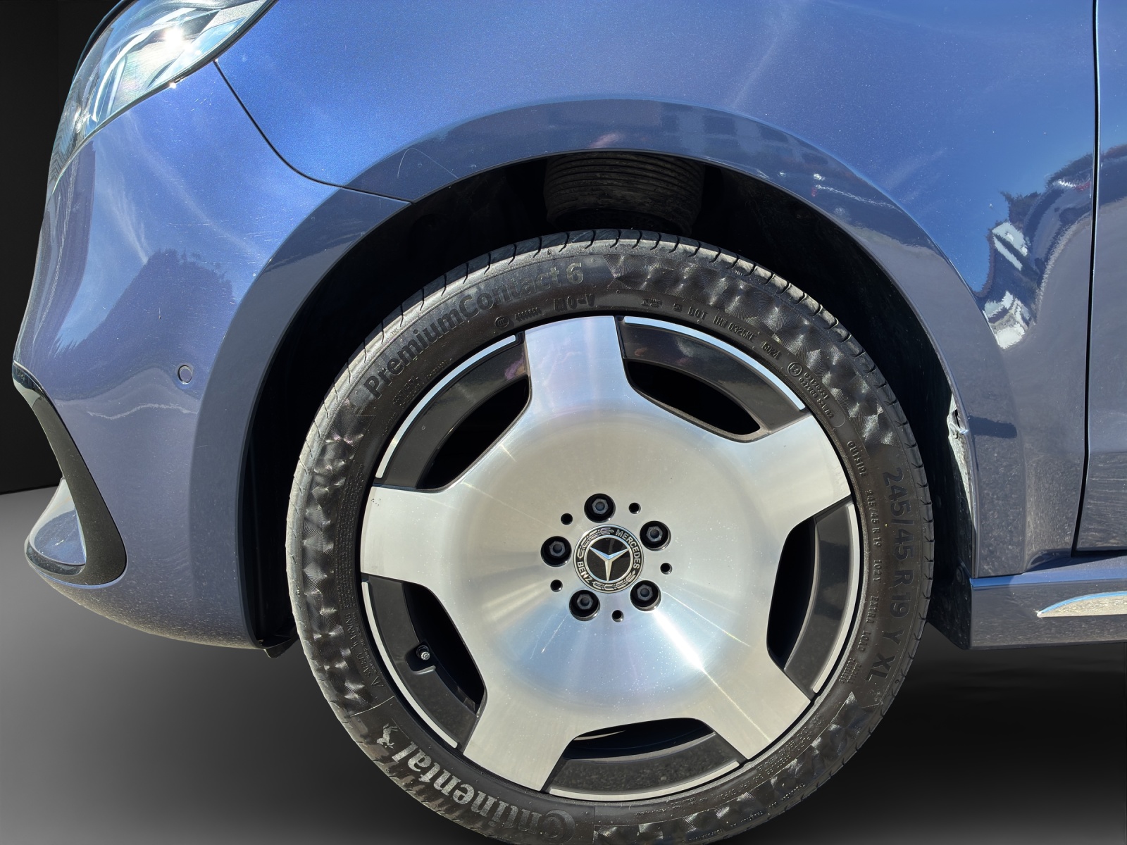 MERCEDES-BENZ V 300 d lang Exclusive 4Matic 9G-Tronic 7 Plätze-image-16