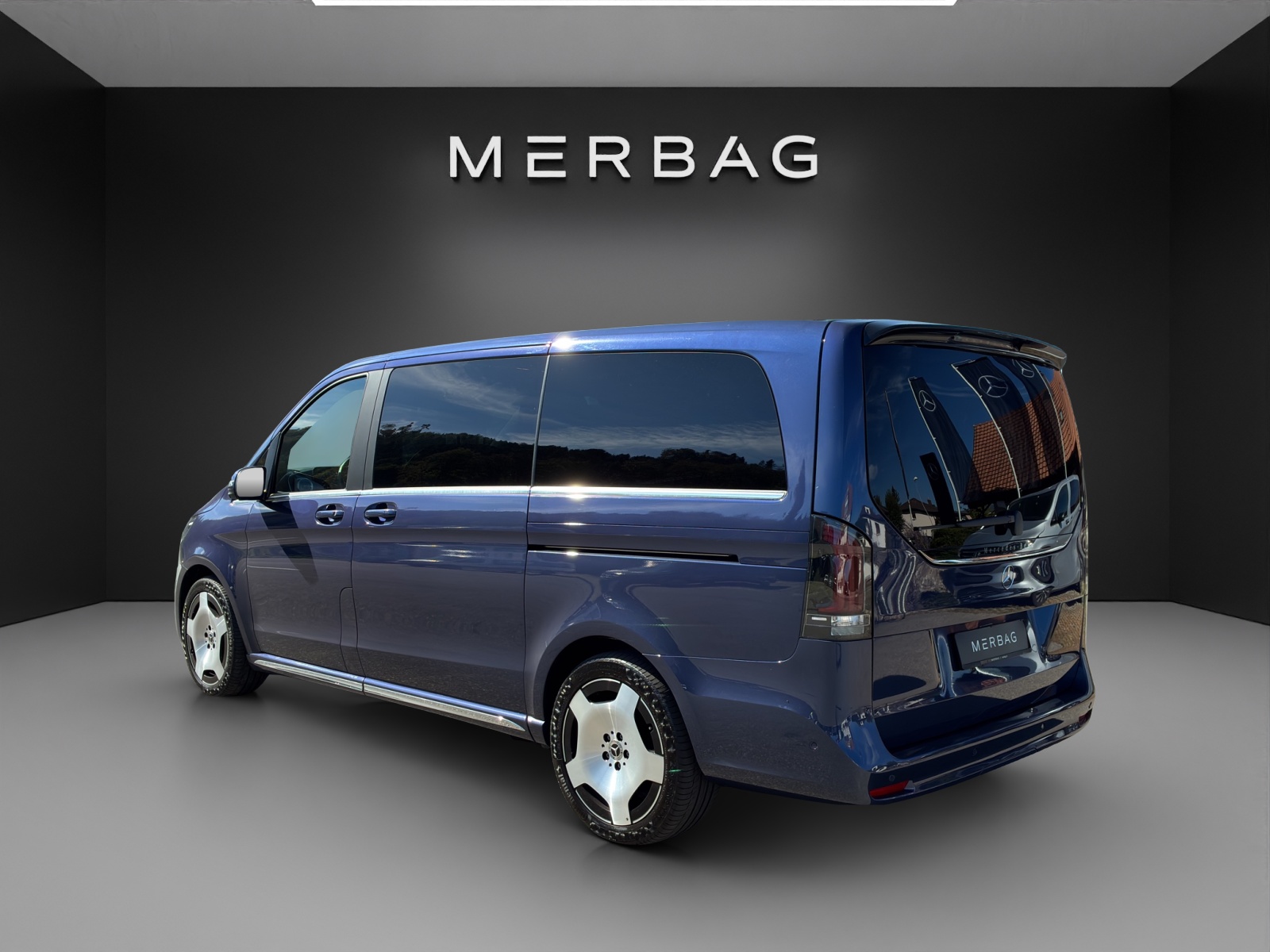 MERCEDES-BENZ V 300 d lang Exclusive 4Matic 9G-Tronic 7 Plätze-image-3