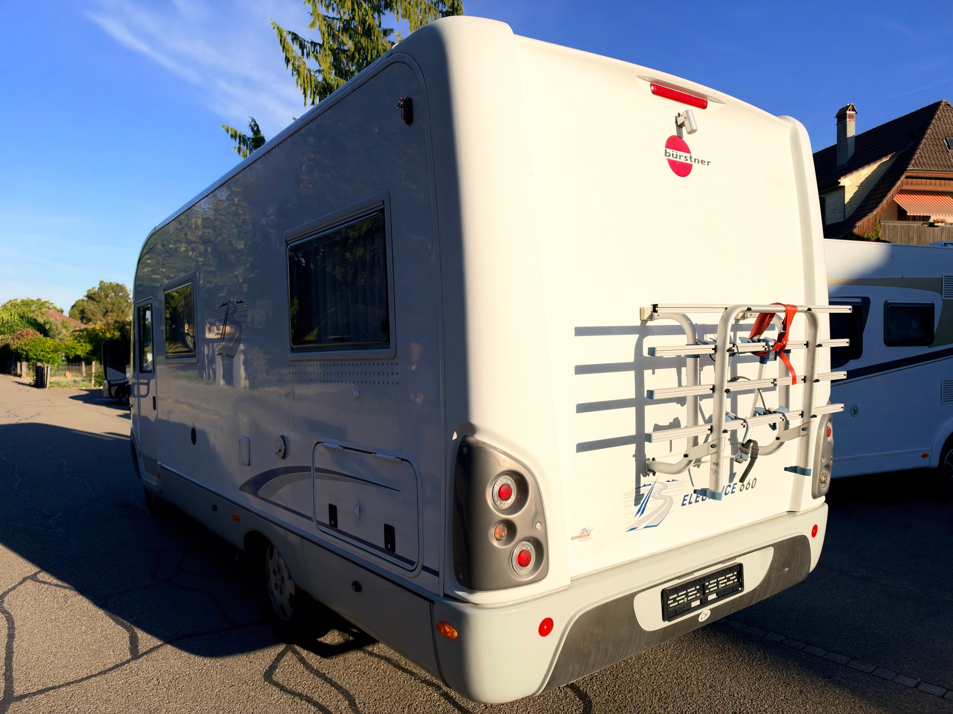 BÜRSTNER 1020 Wohnmobil-image-2