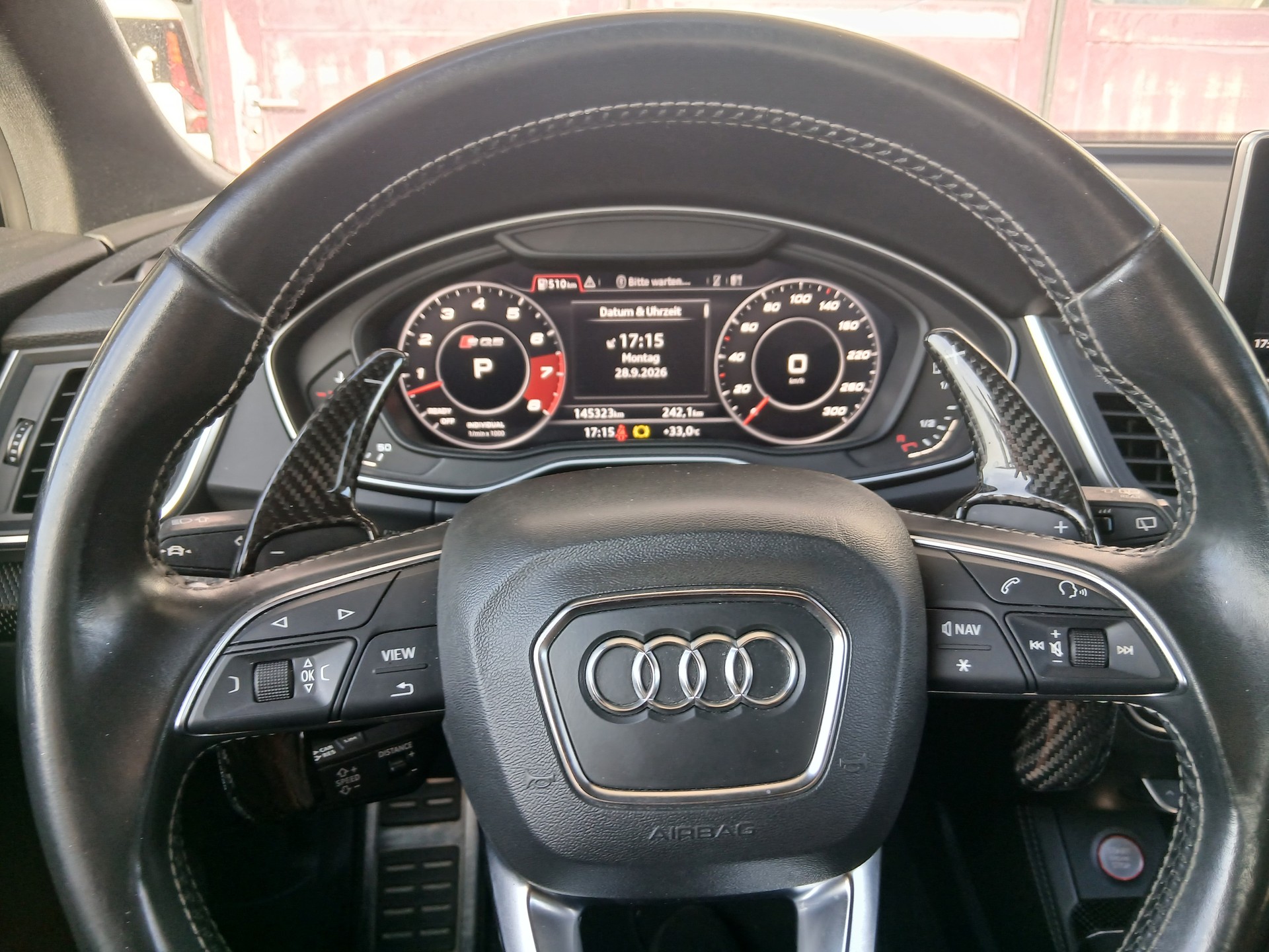 AUDI SQ5 3.0 TFSI quattro S-tronic-image-10