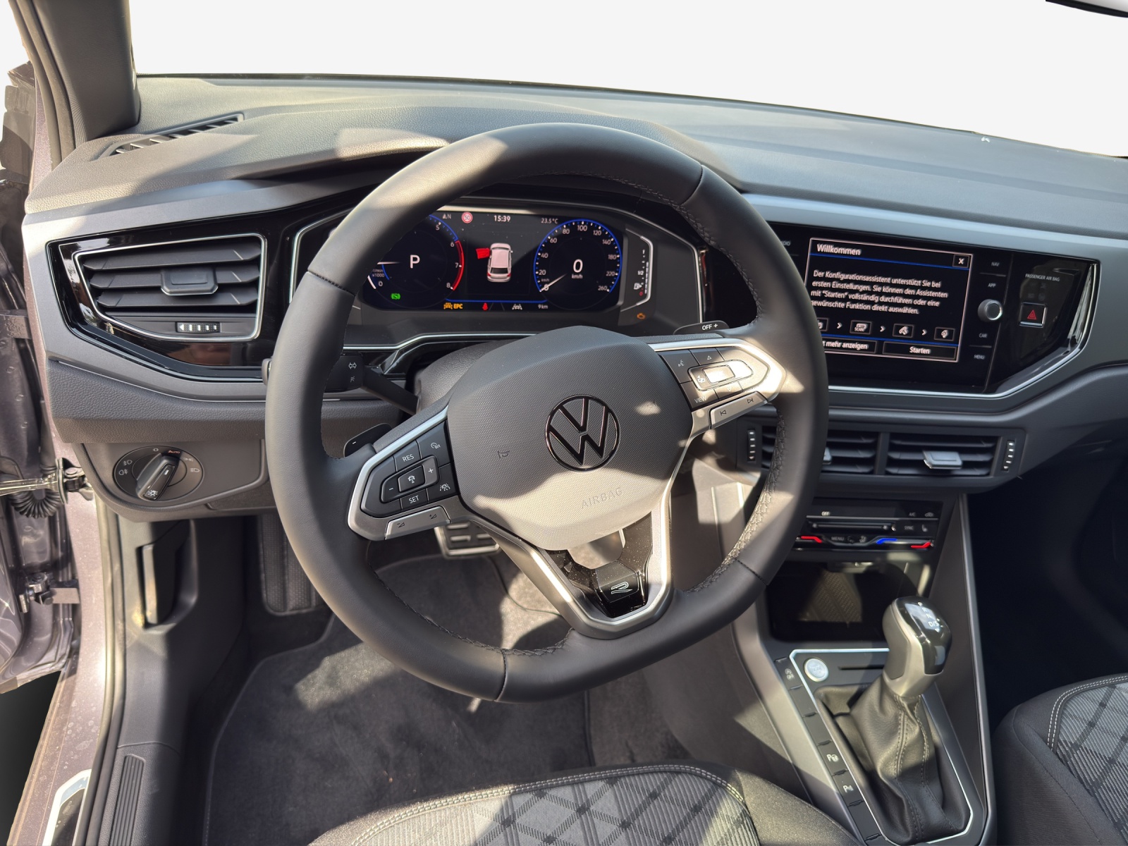 VW Polo 1.0 TSI R-Line United DSG-image-9