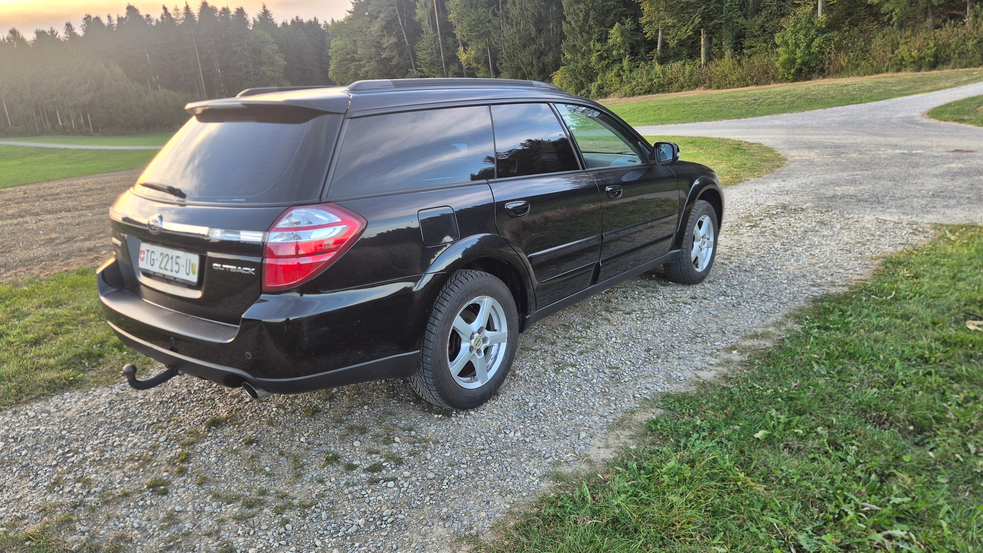 SUBARU Outback 2.5i AWD Swiss Automatic-image-2
