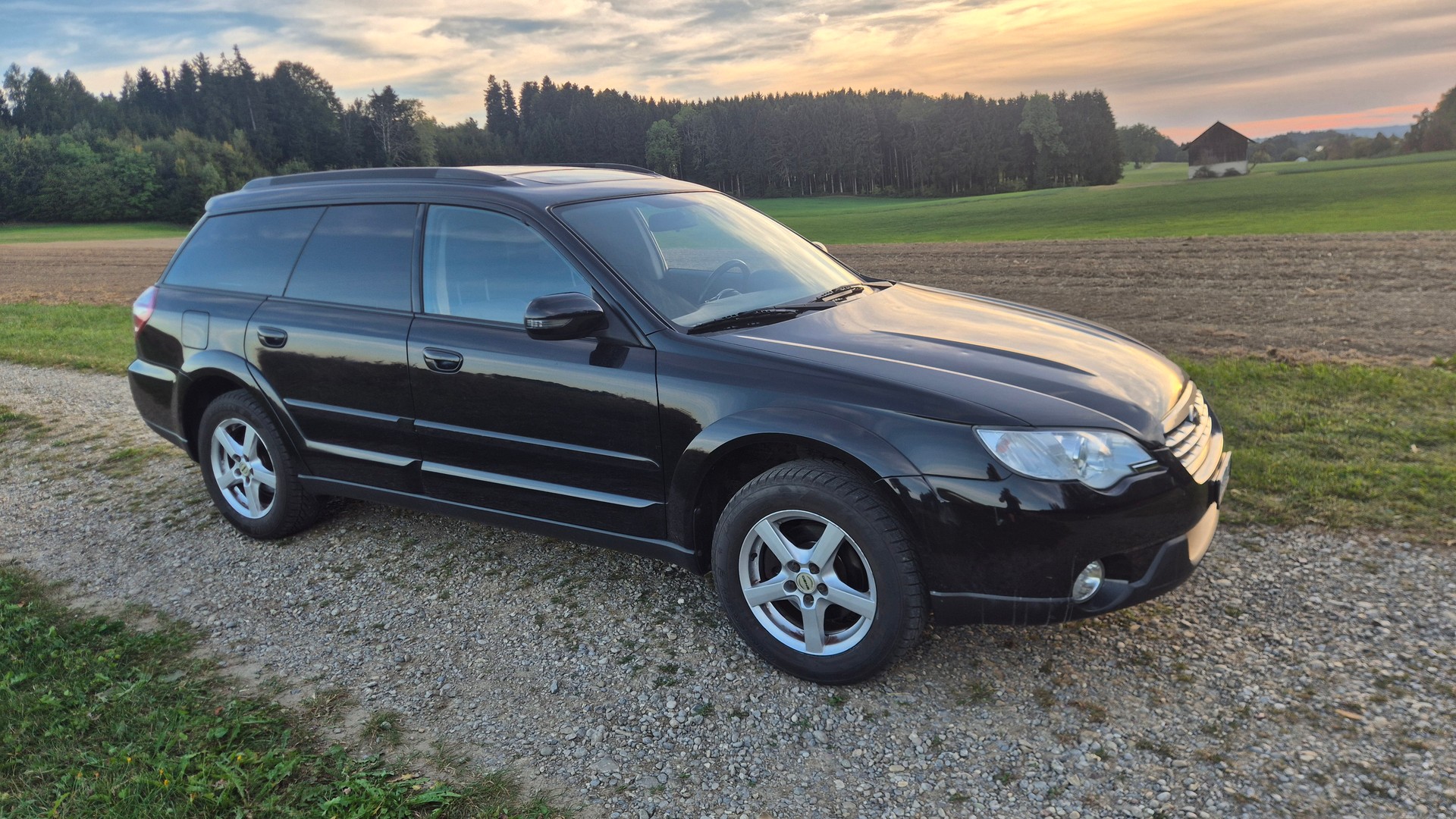 SUBARU Outback 2.5i AWD Swiss Automatic-image-1