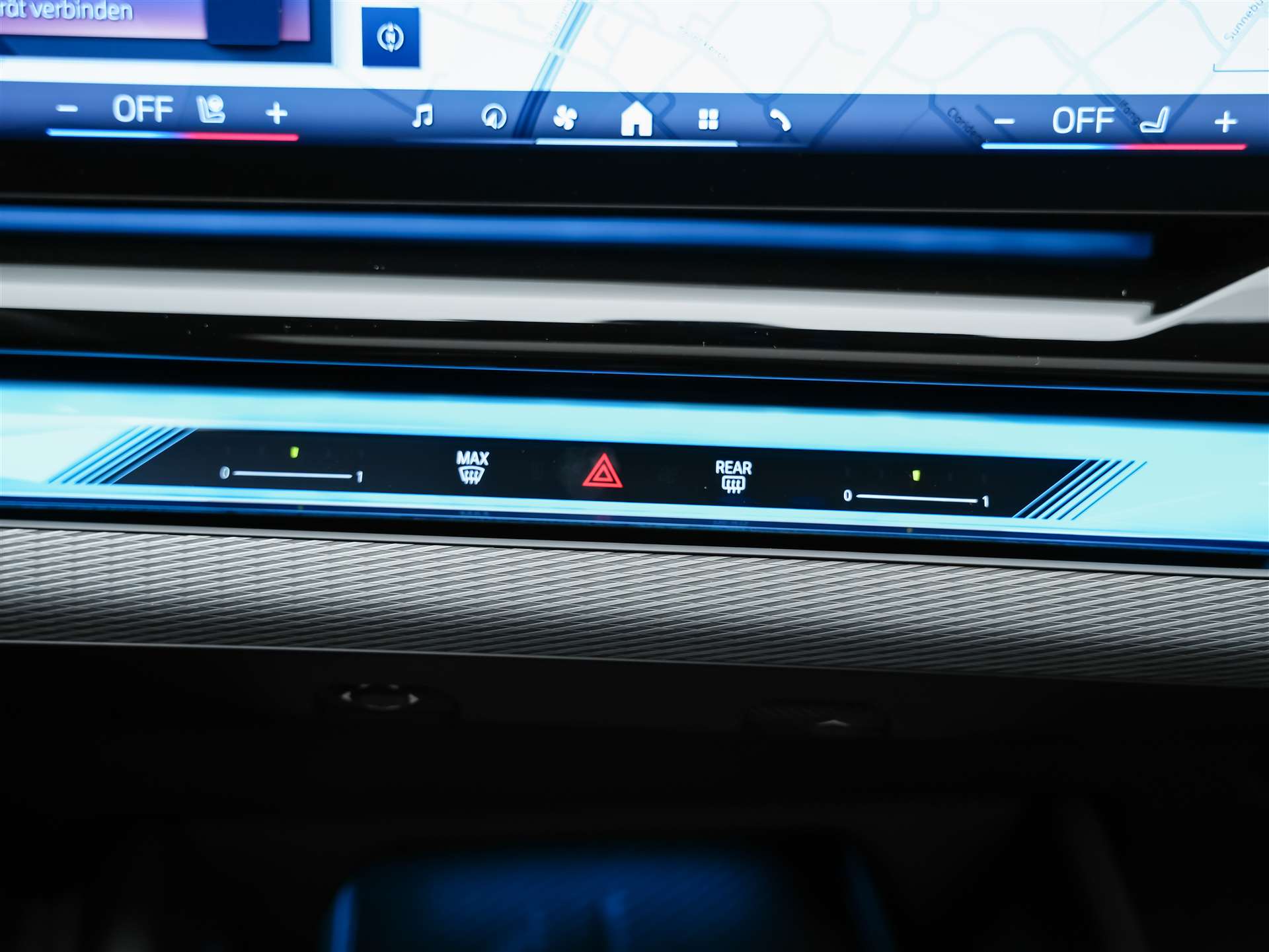 BMW 520d xDrive M Sport Pro Steptronic *Werksgarantie*Iconic Glow*Panorama*Head Up*-image-23