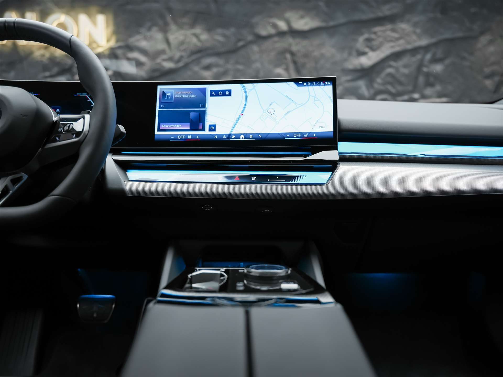 BMW 520d xDrive M Sport Pro Steptronic *Werksgarantie*Iconic Glow*Panorama*Head Up*-image-20