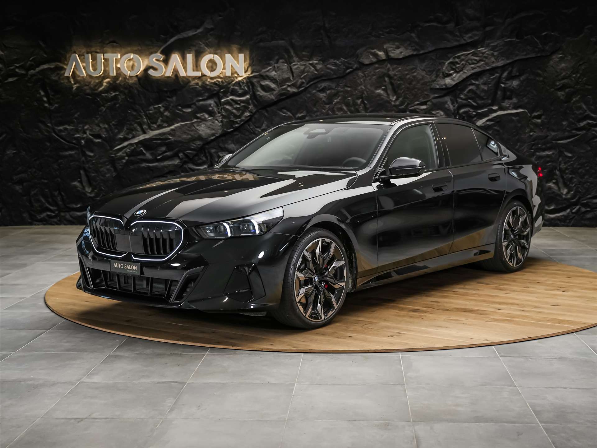 BMW 520d xDrive M Sport Pro Steptronic *Werksgarantie*Iconic Glow*Panorama*Head Up*-image-1
