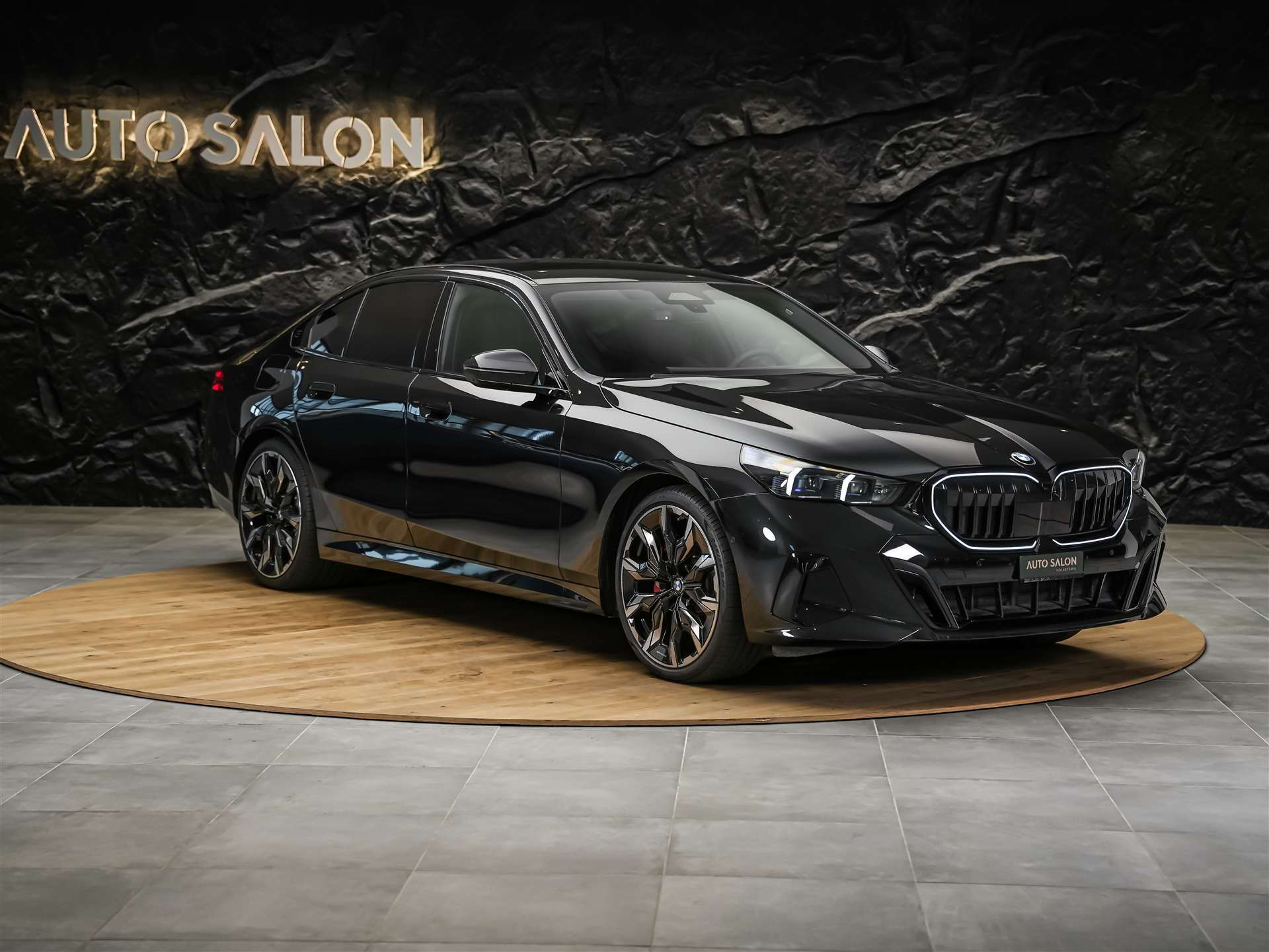 BMW 520d xDrive M Sport Pro Steptronic *Werksgarantie*Iconic Glow*Panorama*Head Up*-image-6