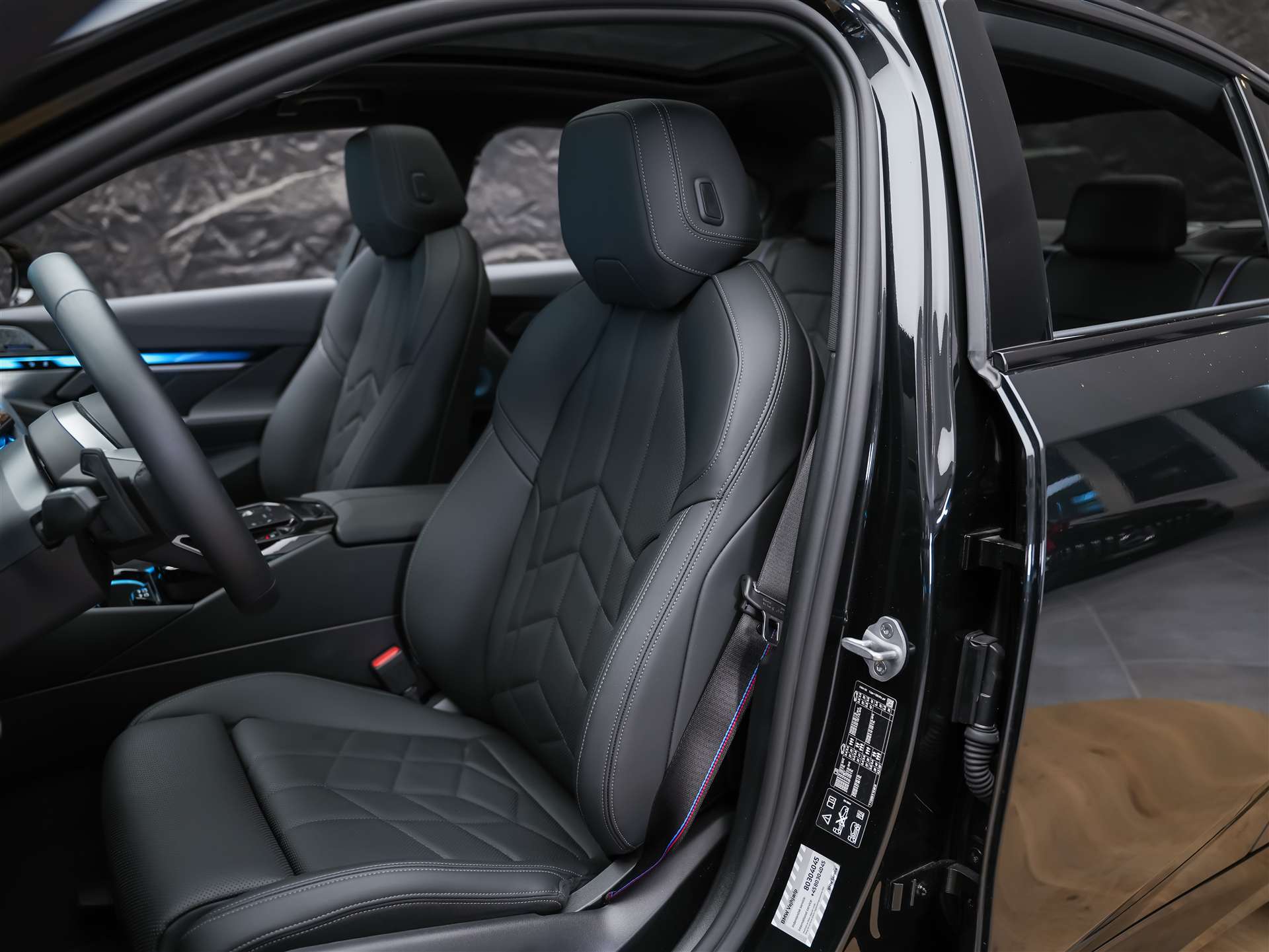 BMW 520d xDrive M Sport Pro Steptronic *Werksgarantie*Iconic Glow*Panorama*Head Up*-image-9