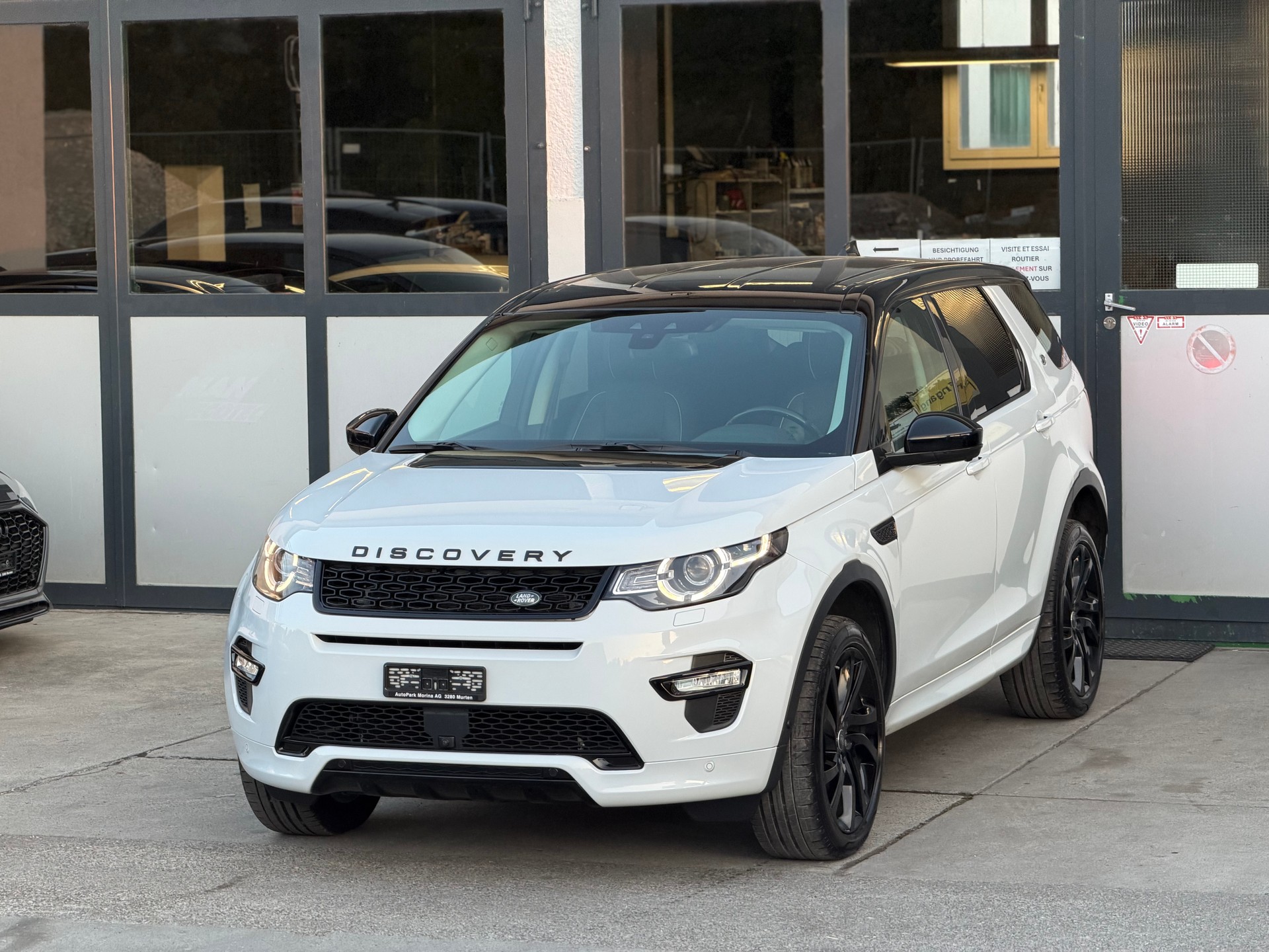 LAND ROVER Discovery Sport 2.0 Si4 HSE AT9-image-1
