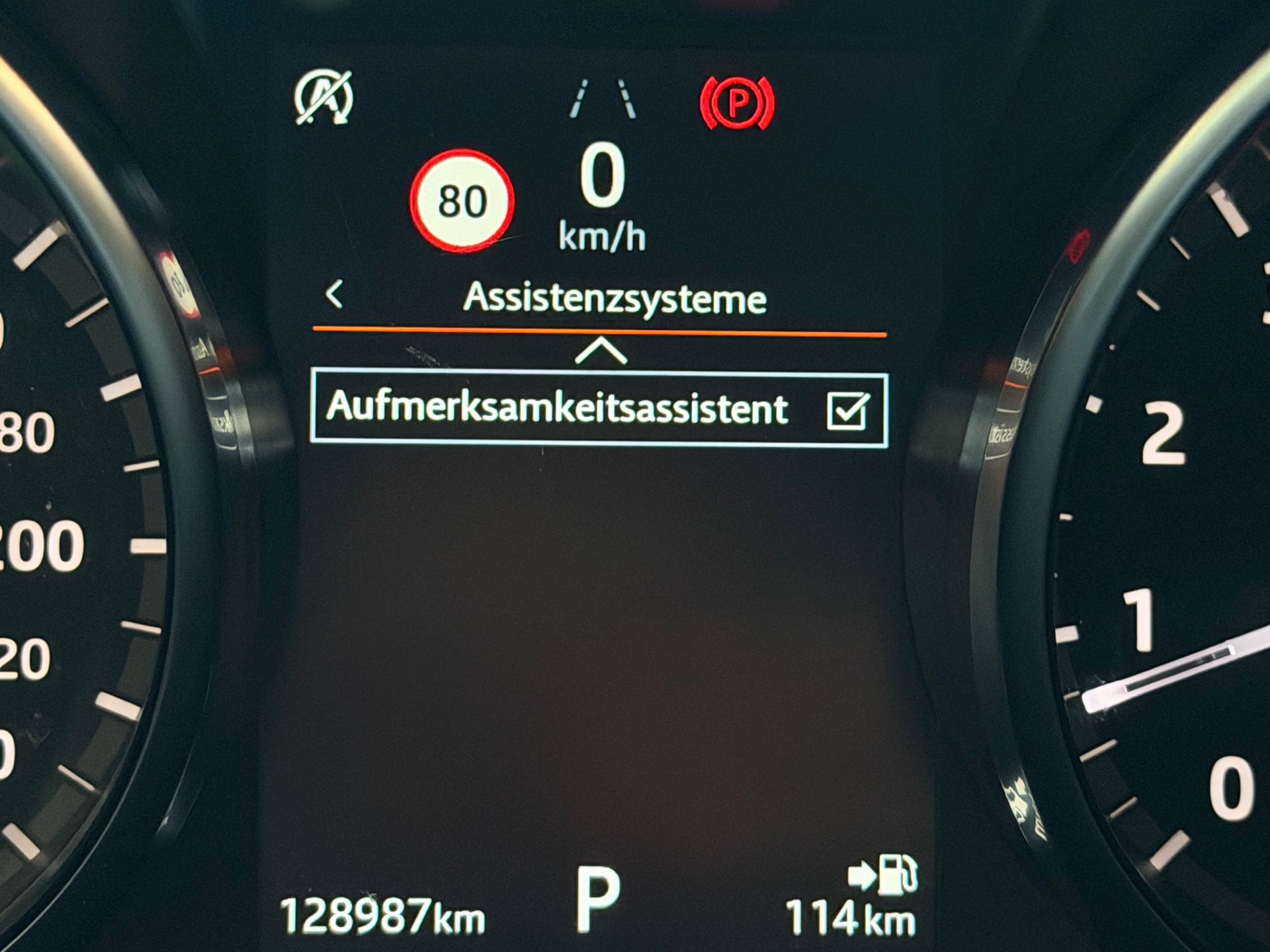LAND ROVER Discovery Sport 2.0 Si4 HSE AT9-image-20