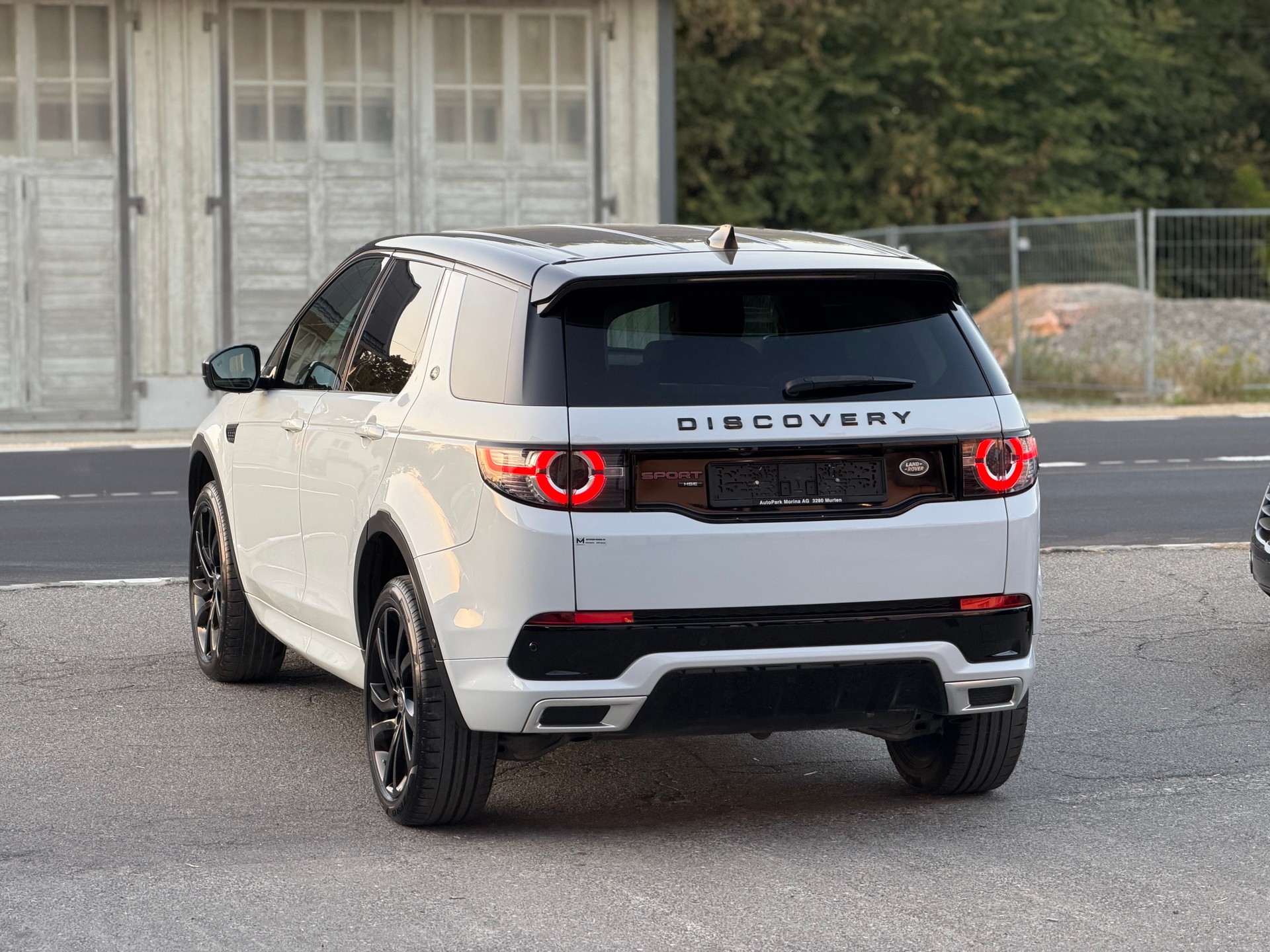 LAND ROVER Discovery Sport 2.0 Si4 HSE AT9-image-6