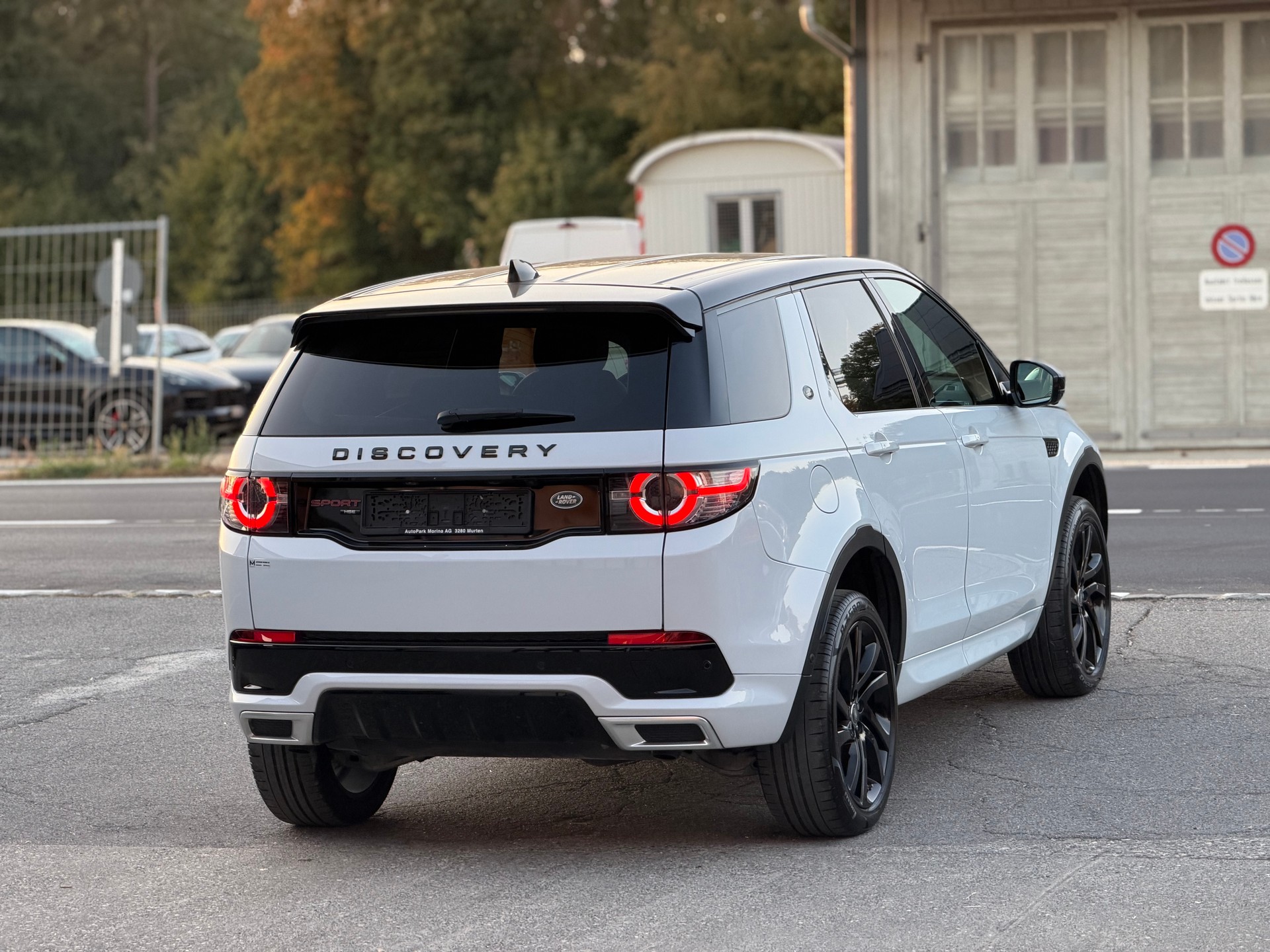LAND ROVER Discovery Sport 2.0 Si4 HSE AT9-image-4