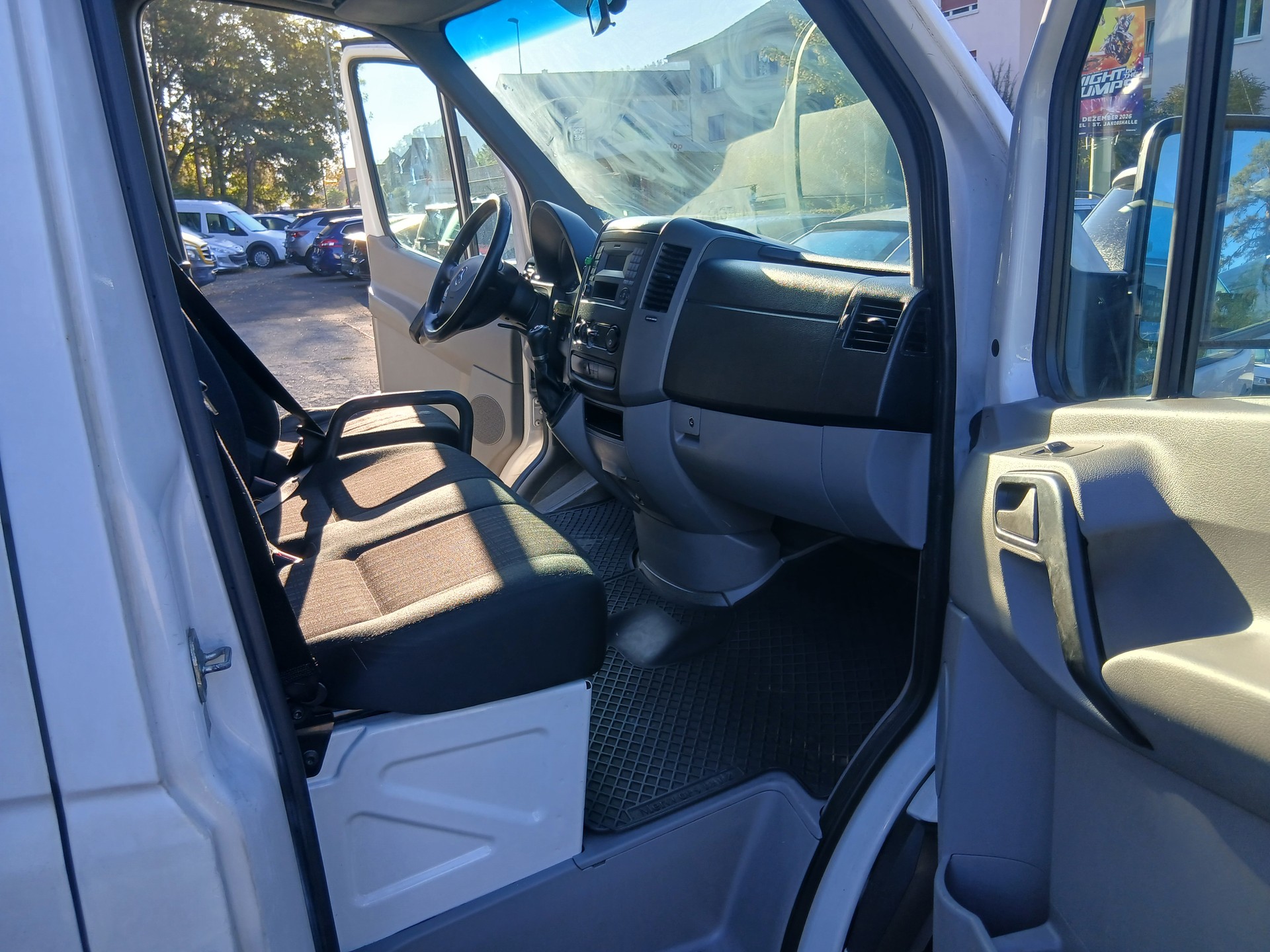 MERCEDES-BENZ Sprinter 313 CDI Standard 7G-Tronic-image-11
