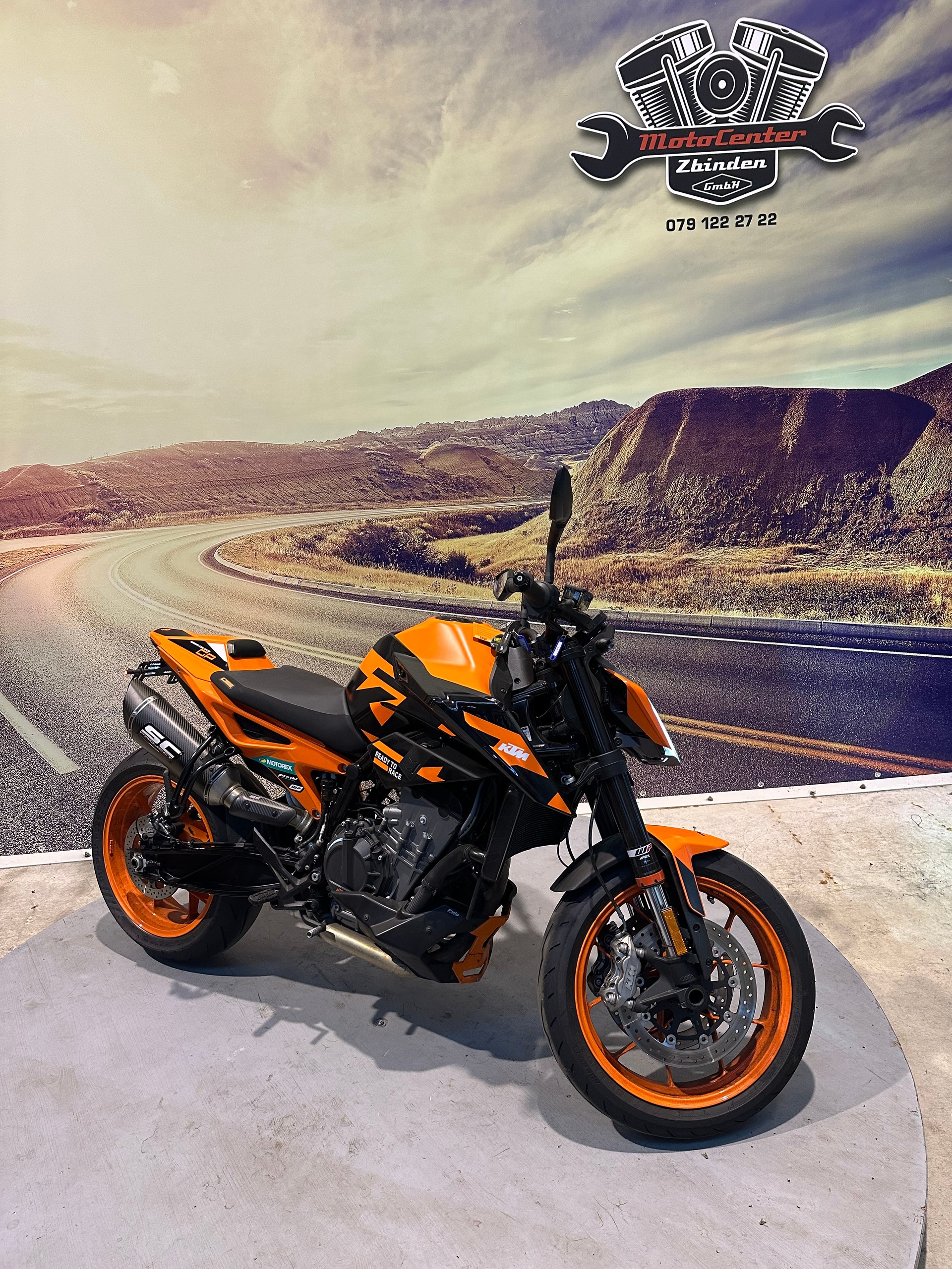 KTM 890 Duke GP SC Project-showroom-element-1