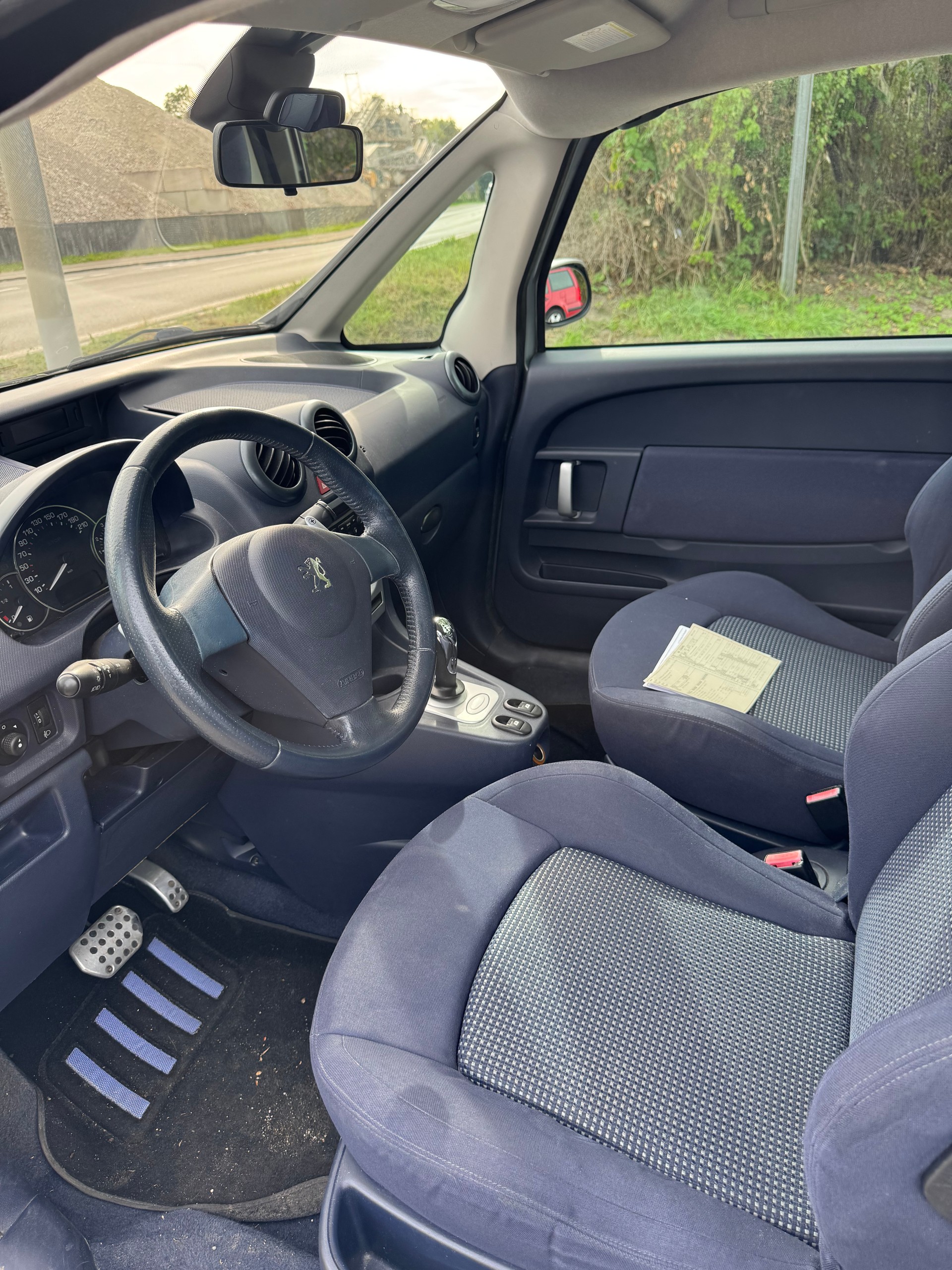 PEUGEOT-image-6