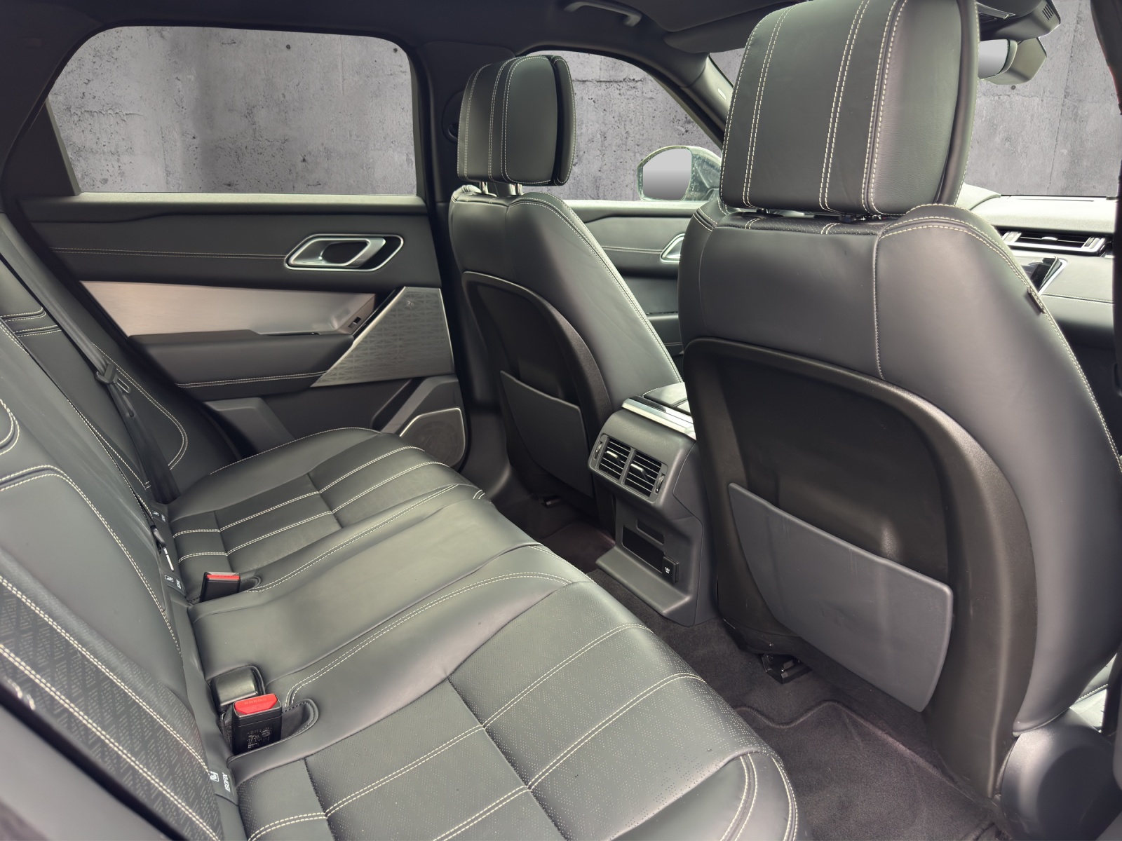 LAND ROVER Range Rover Velar R-Dynamic D 300 HSE Automatic-image-15