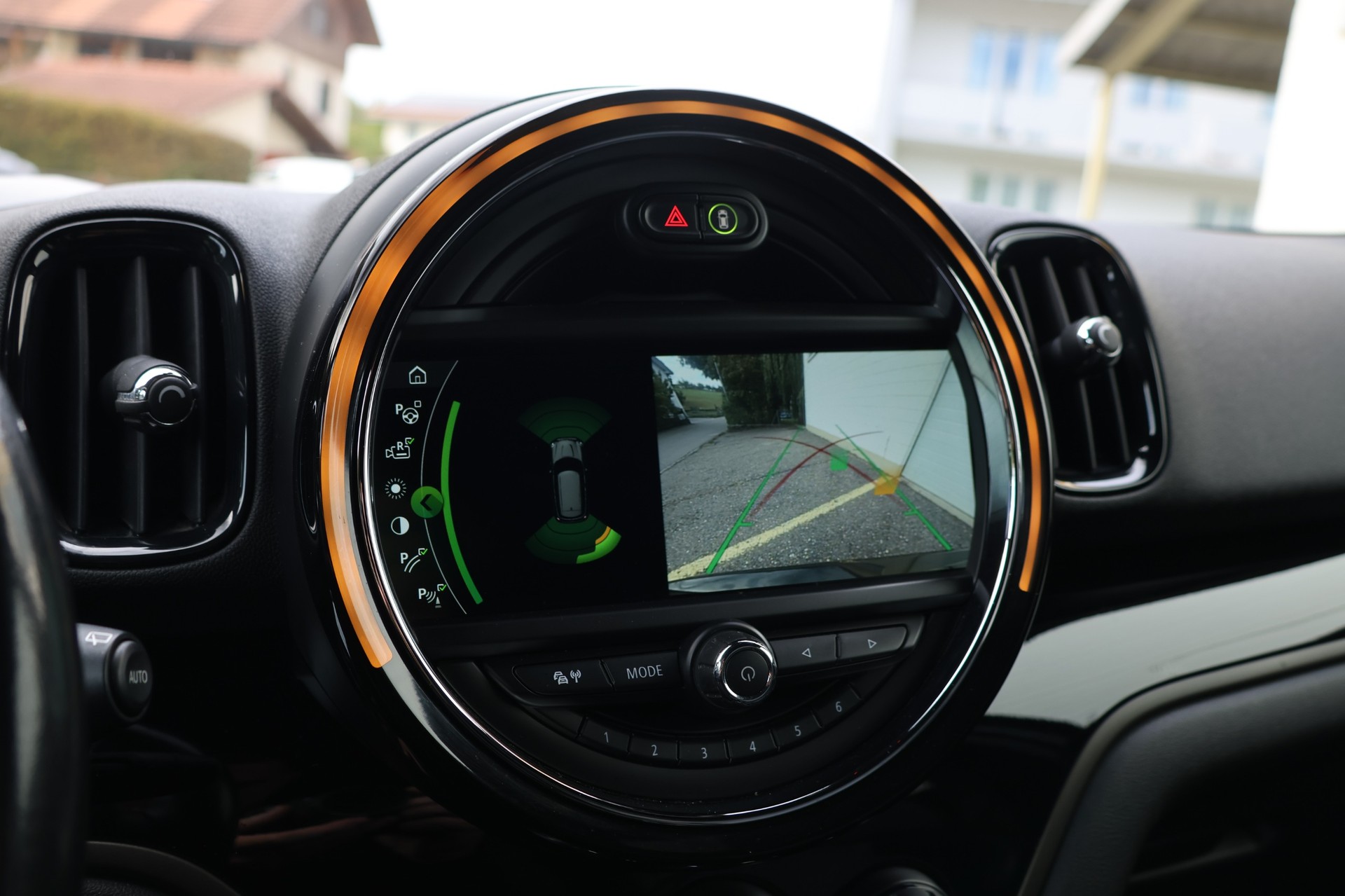 MINI Countryman Cooper SD ALL4 Steptronic-image-13