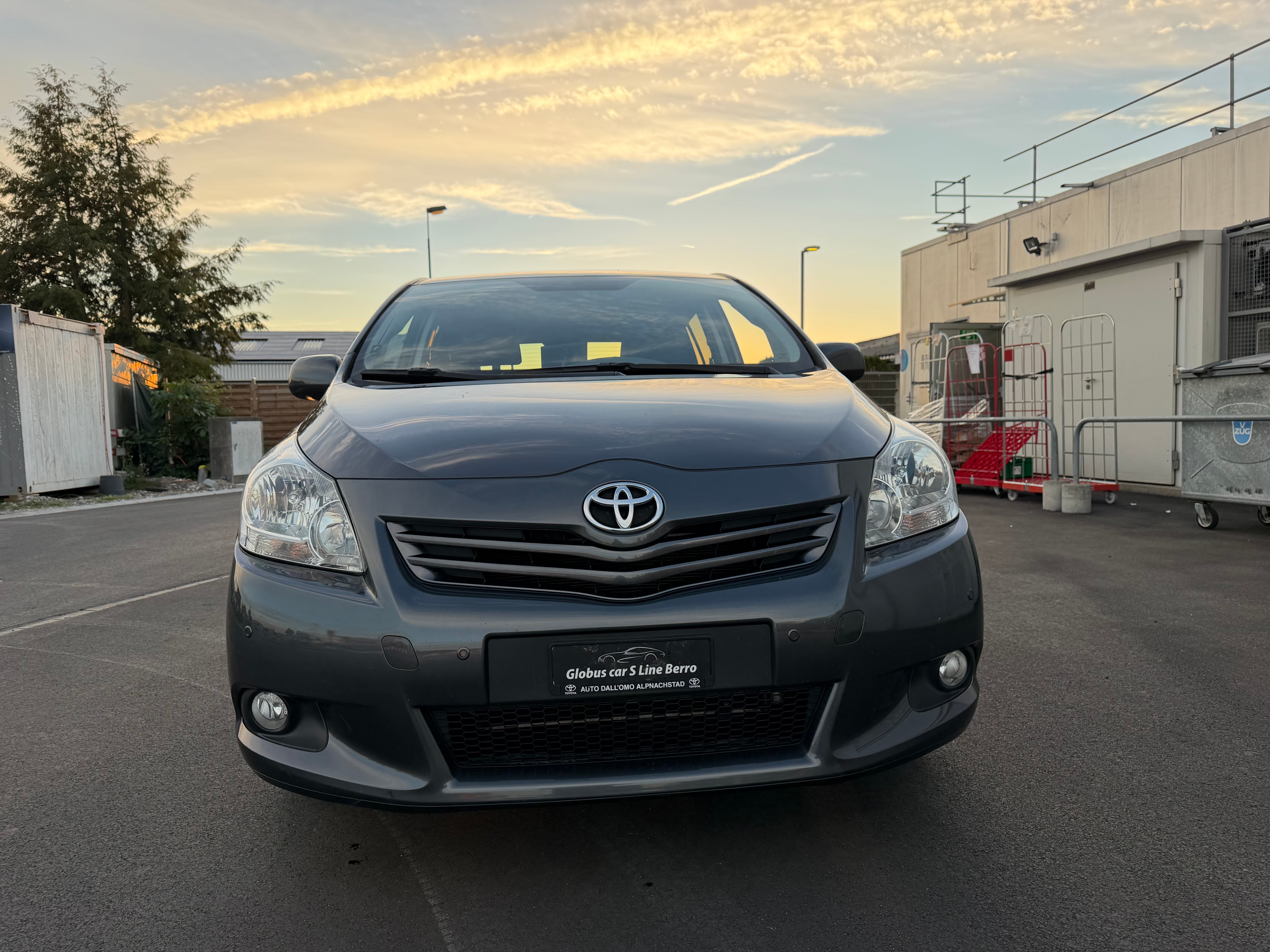 Car photo