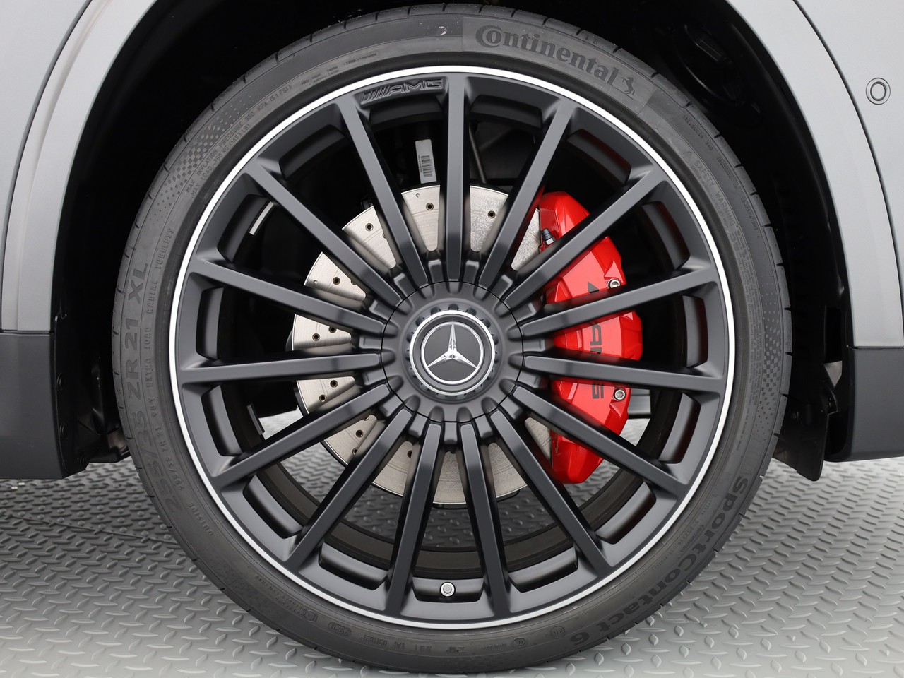 MERCEDES-BENZ GLA AMG 35 4Matic 8G-DCT-image-24