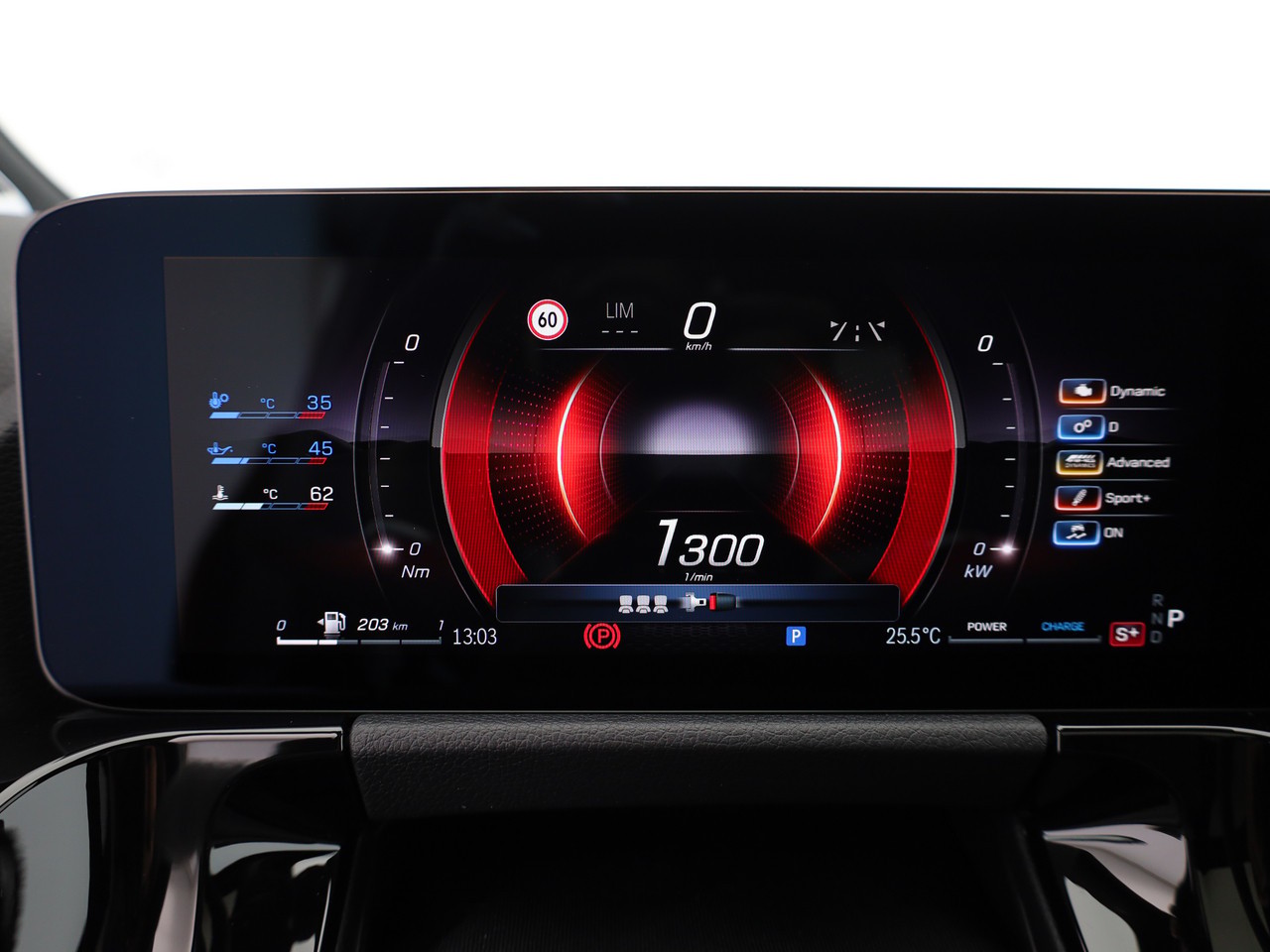MERCEDES-BENZ GLA AMG 35 4Matic 8G-DCT-image-12