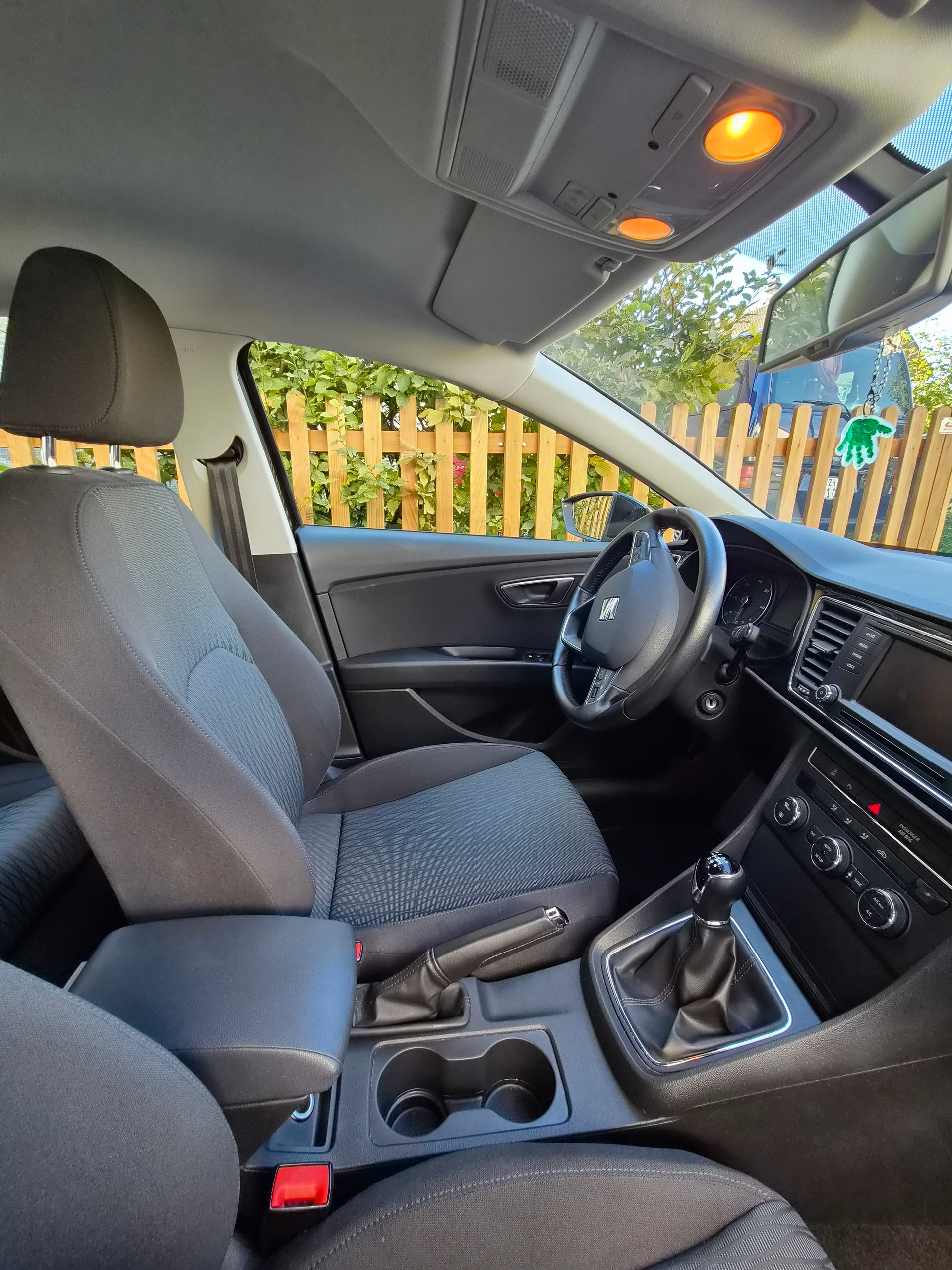SEAT 1.6 TDI Style 4Drive-image-3