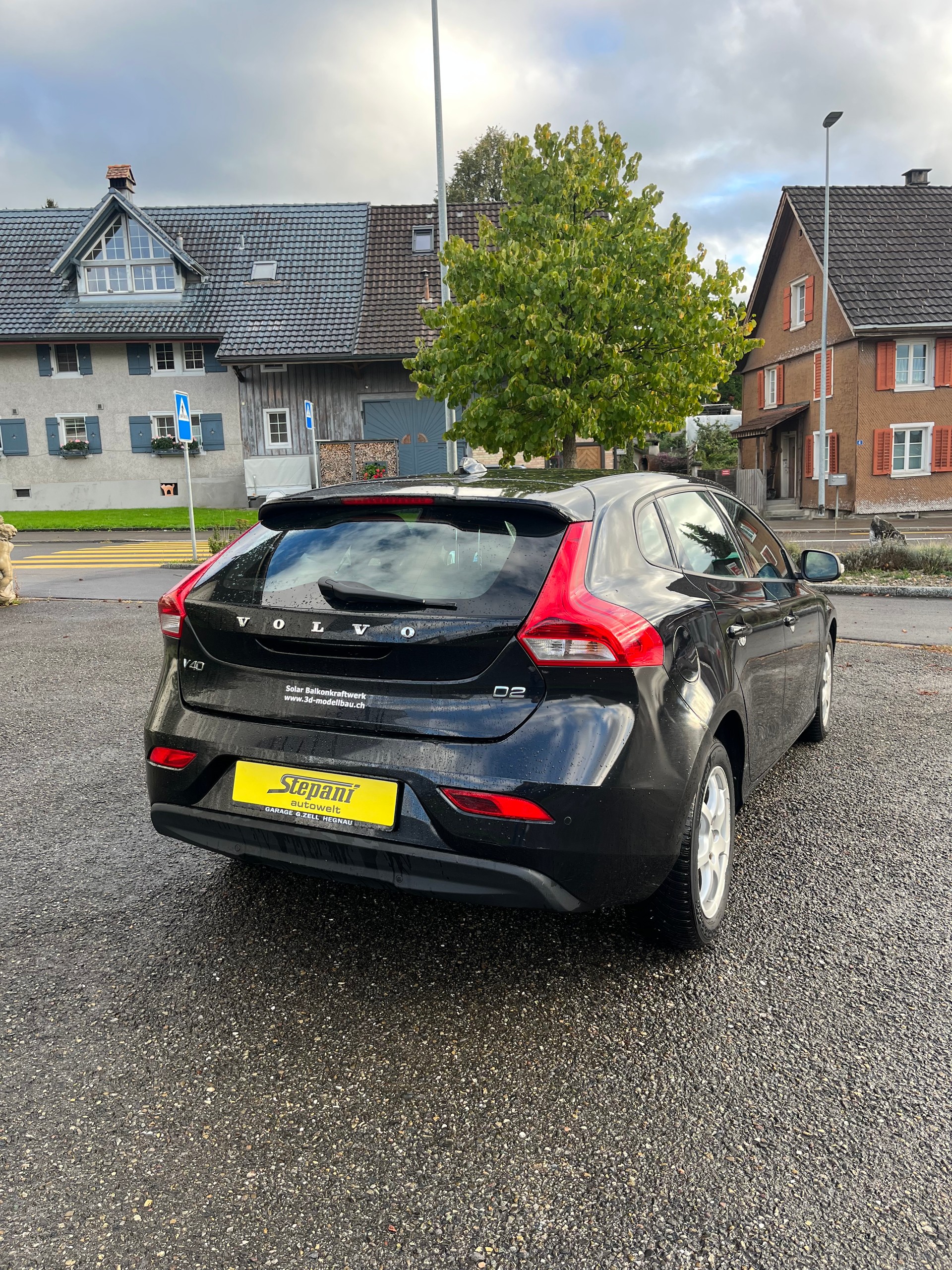 VOLVO V40 D2-image-5