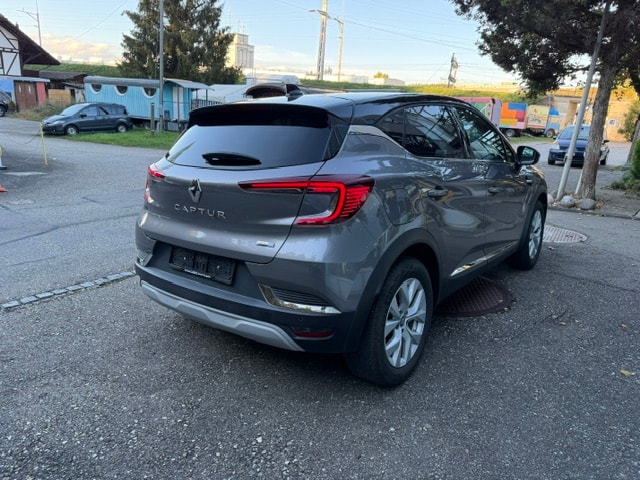 RENAULT Captur 1.6 E-Tech 160 Intens DHT-image-3