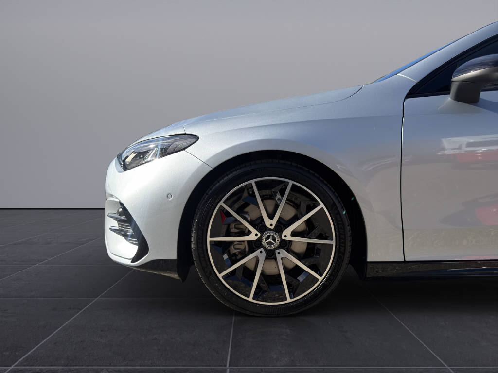 MERCEDES-BENZ CLA 220 AMG Line 4matic-image-17